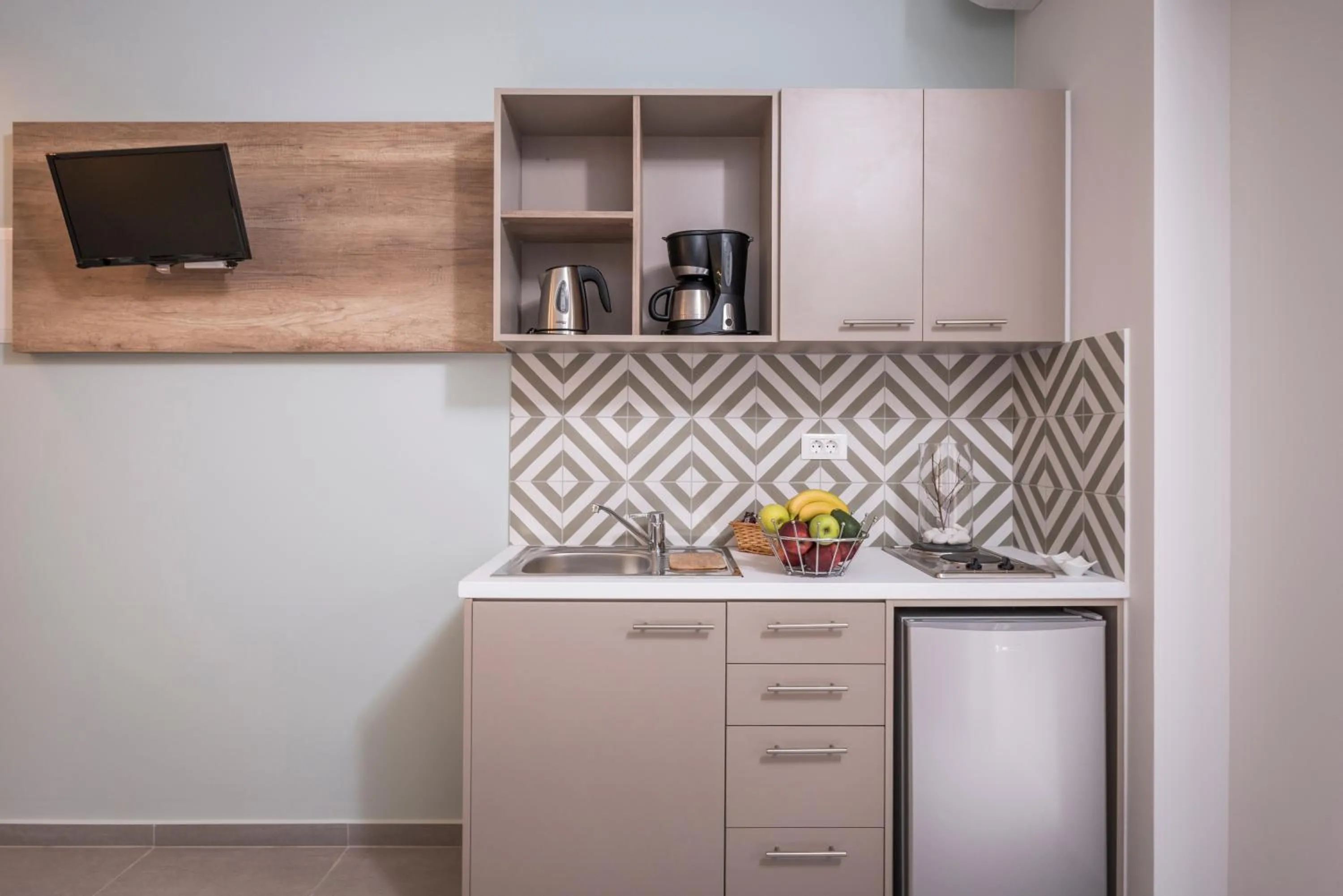 Kitchen or kitchenette in IRINI STALOS Apartments