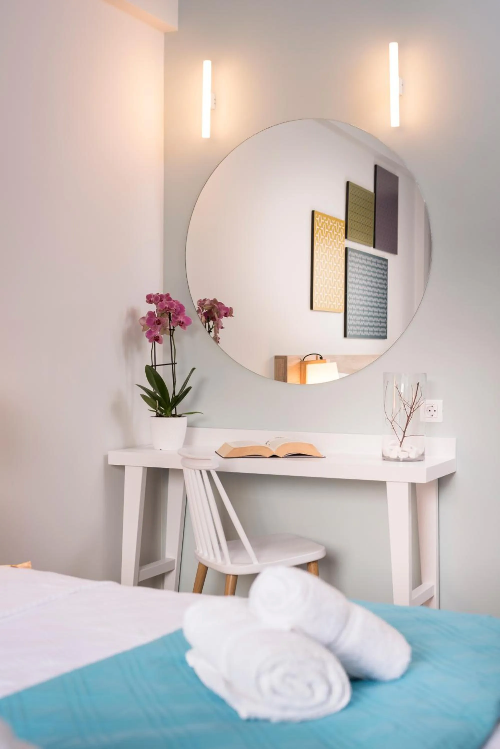 Decorative detail, Bed in IRINI STALOS Apartments