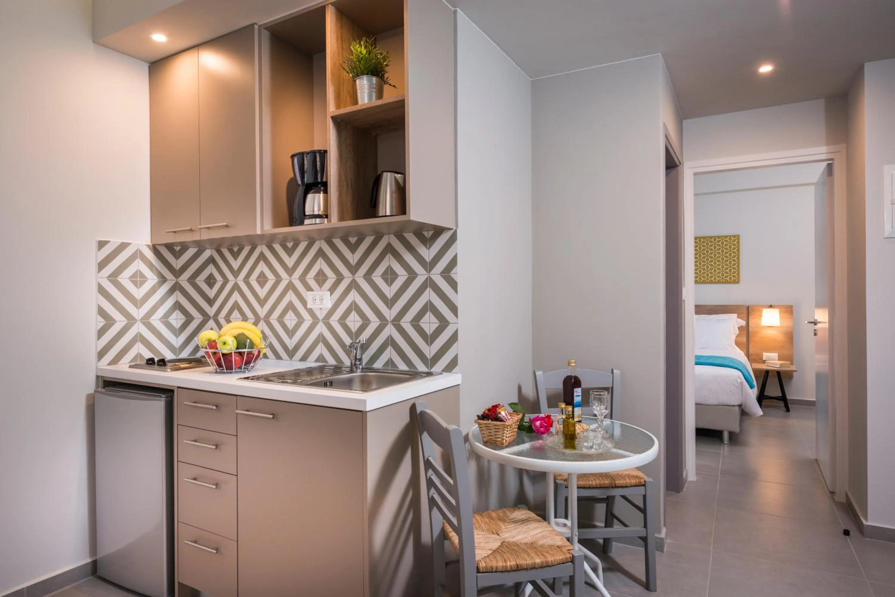 Kitchen or kitchenette in IRINI STALOS Apartments