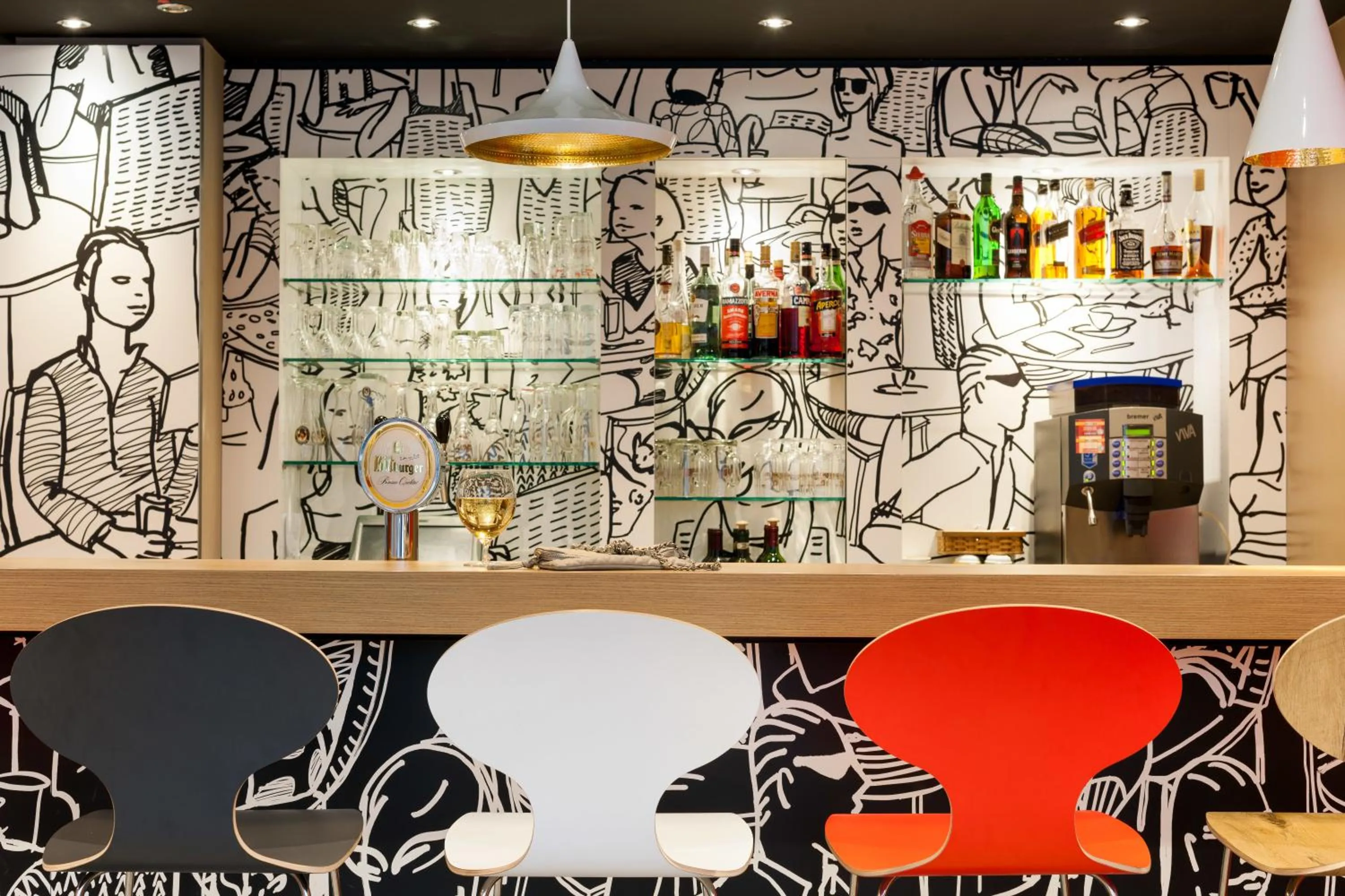 Lounge or bar in ibis Hotel Erfurt Altstadt