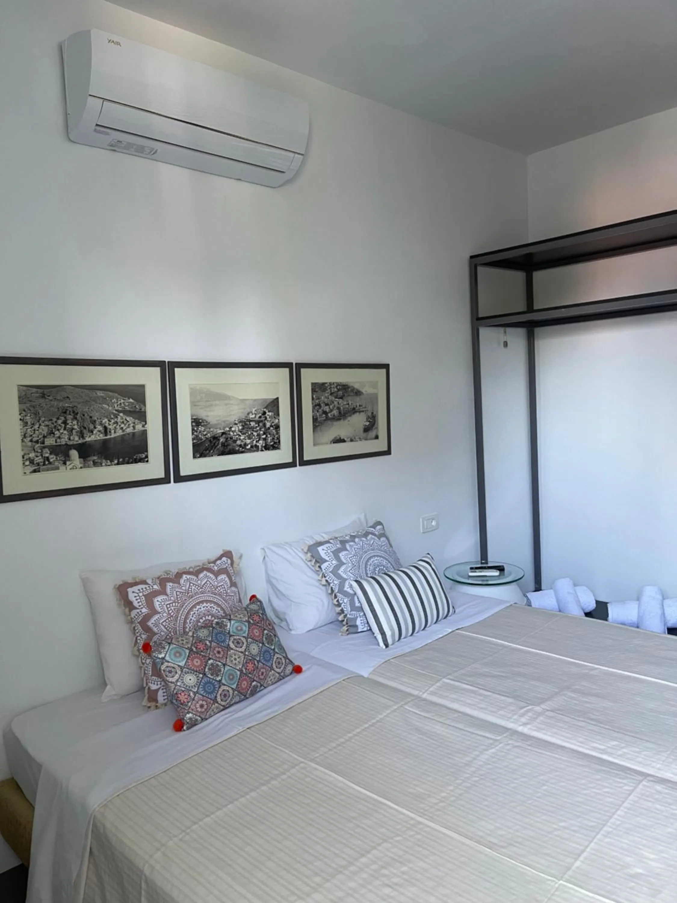 Bedroom, Bed in Niriides Hotel Apartments