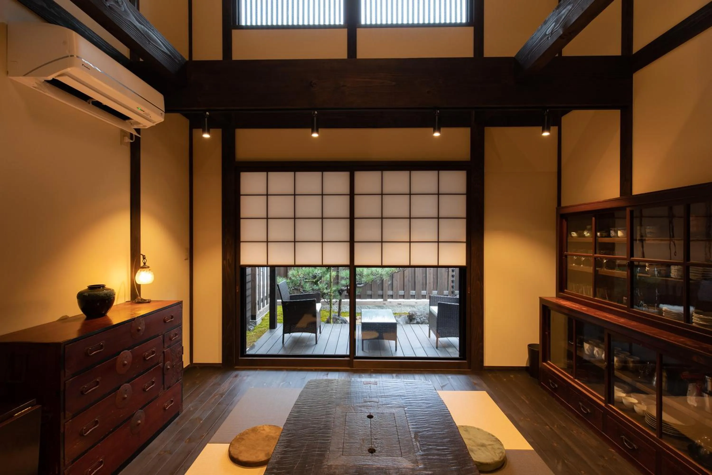 Living room in Zaimoku-an