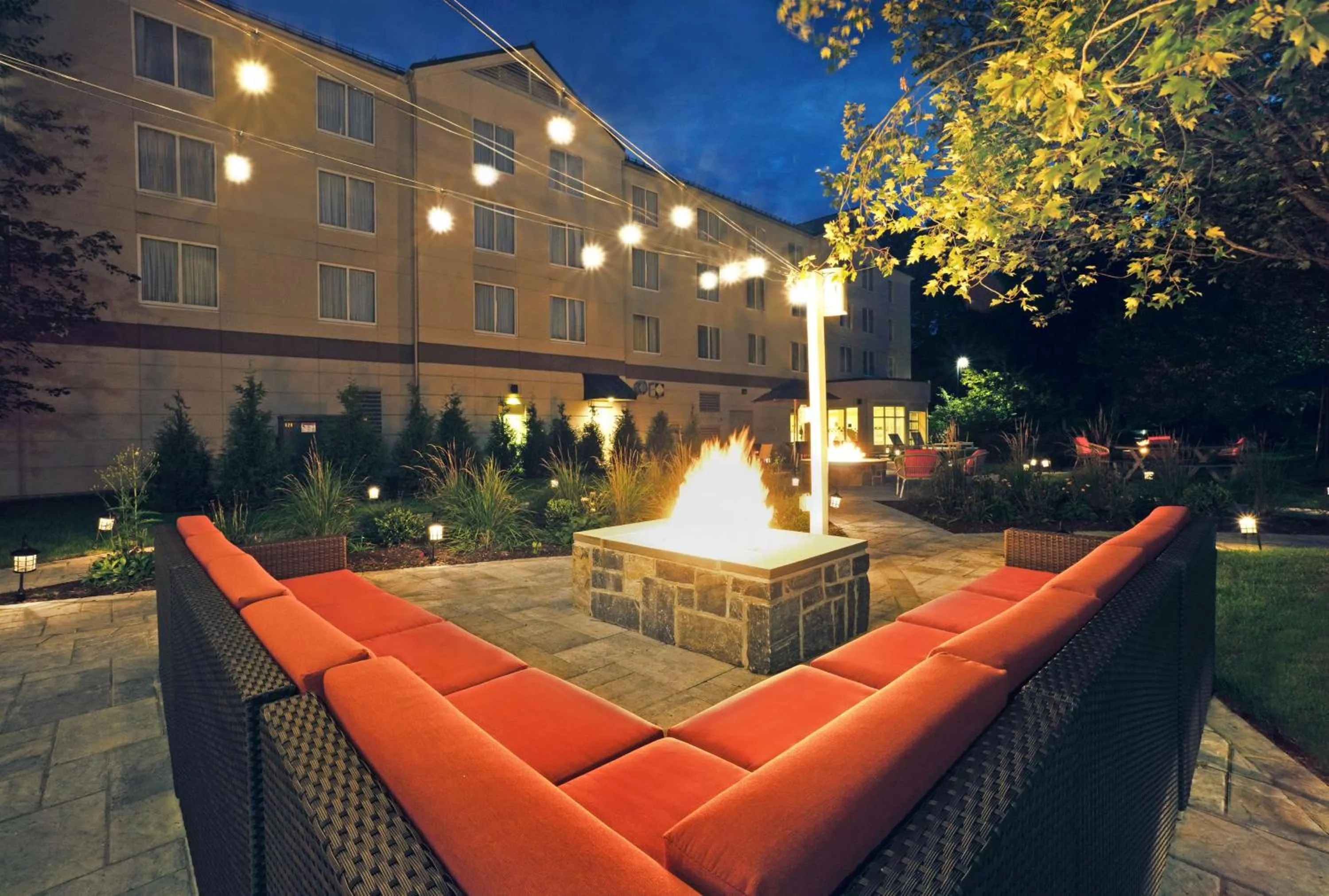 Patio in Hilton Garden Inn Saratoga Springs