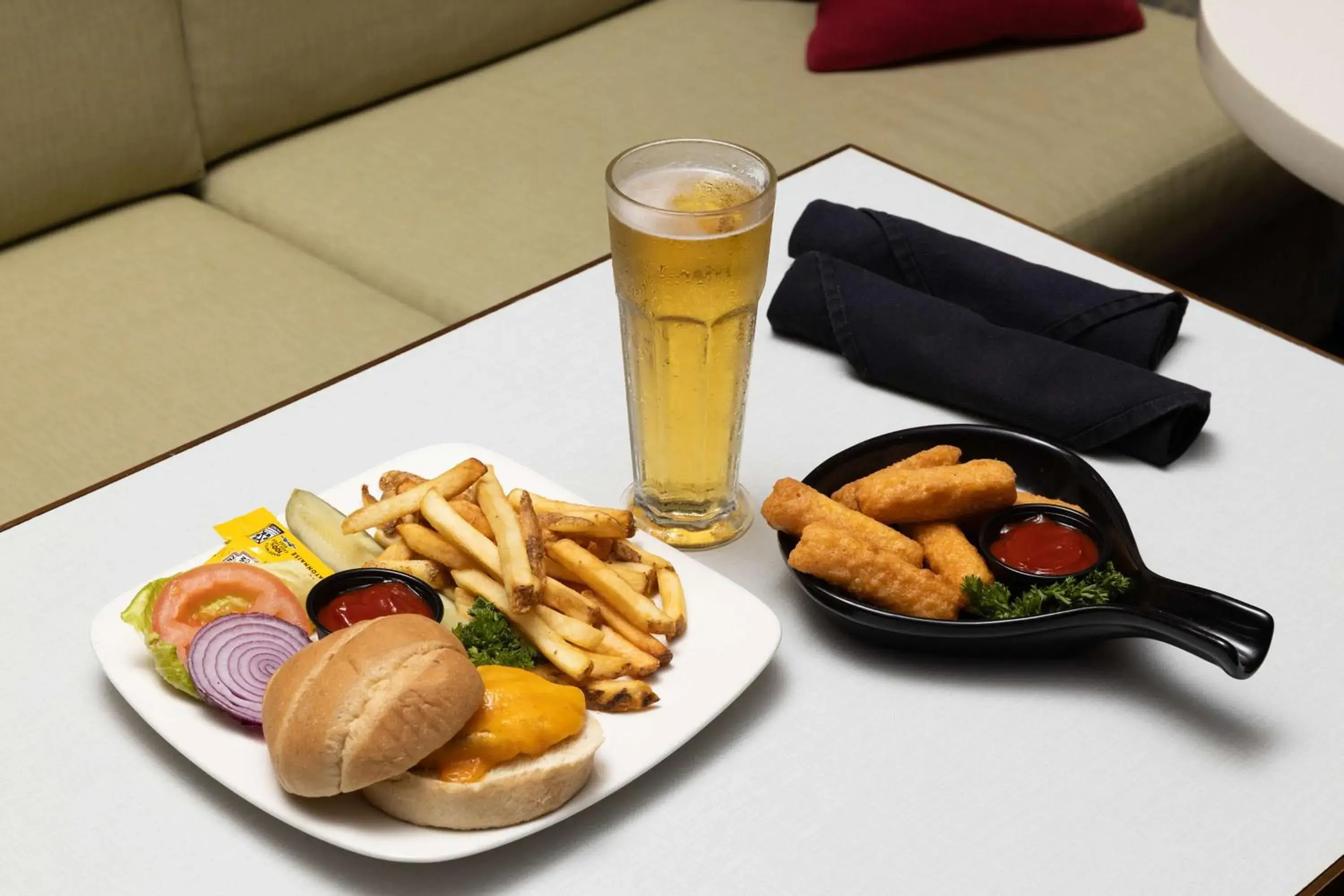 Restaurant/places to eat in Hampton Inn Spokane Airport Restaurant/places to eat in Hampton Inn Spokane Airport