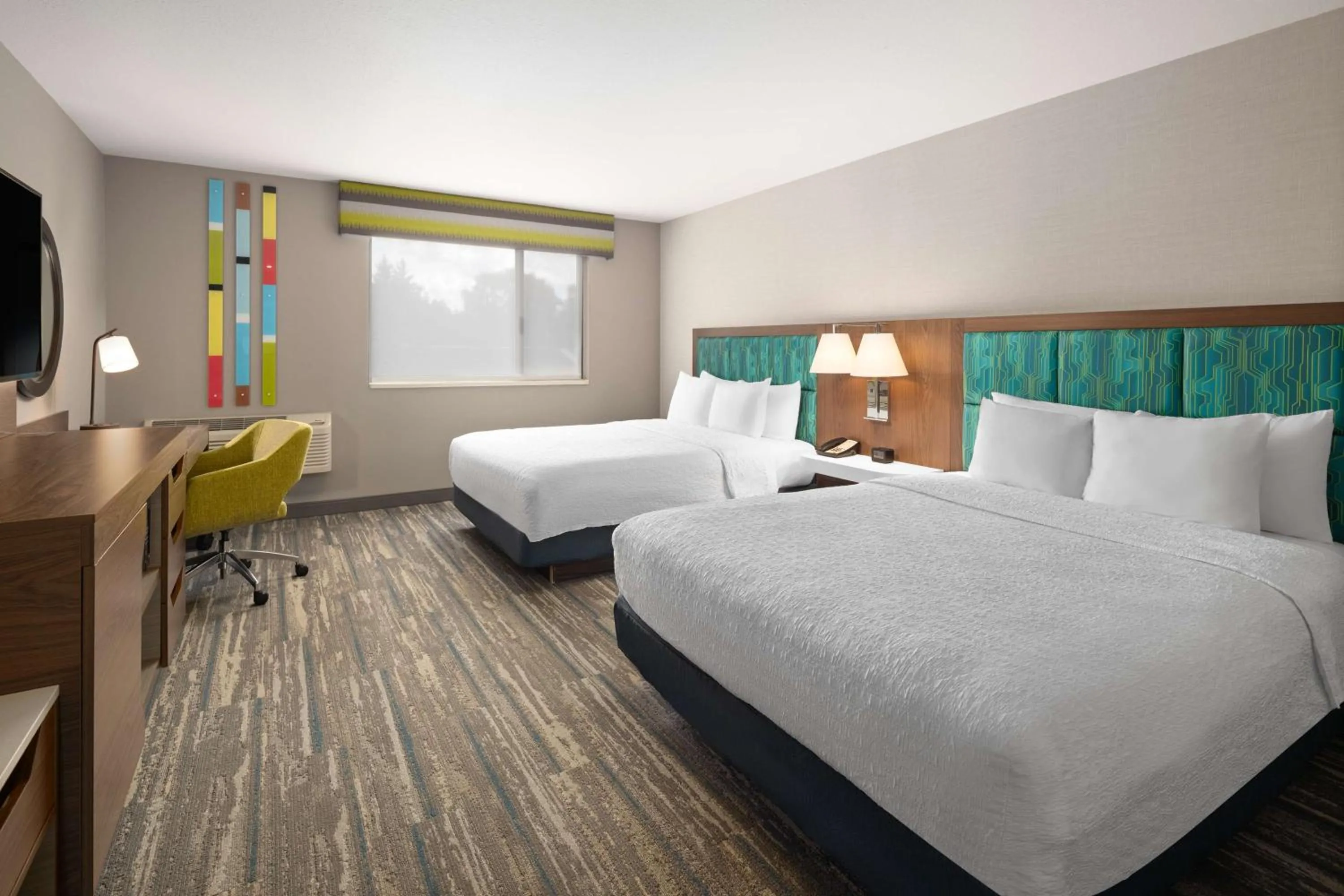 Bed in Hampton Inn Spokane Airport