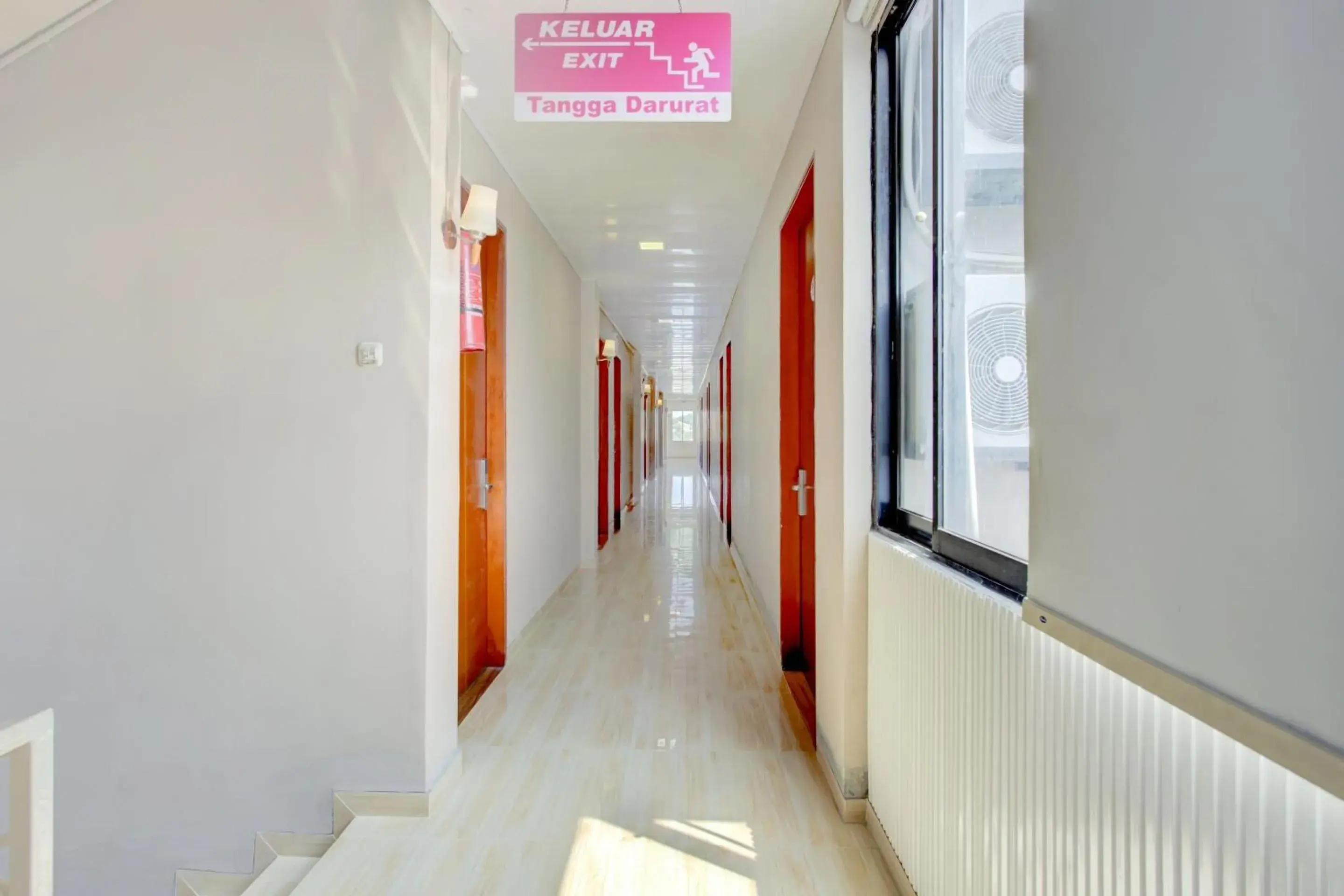 Lobby or reception in Collection O Gambir Near Masjid Istiqlal Formerly Aleander Hotel Lobby or reception in Collection O Gambir Near Masjid Istiqlal Formerly Aleander Hotel