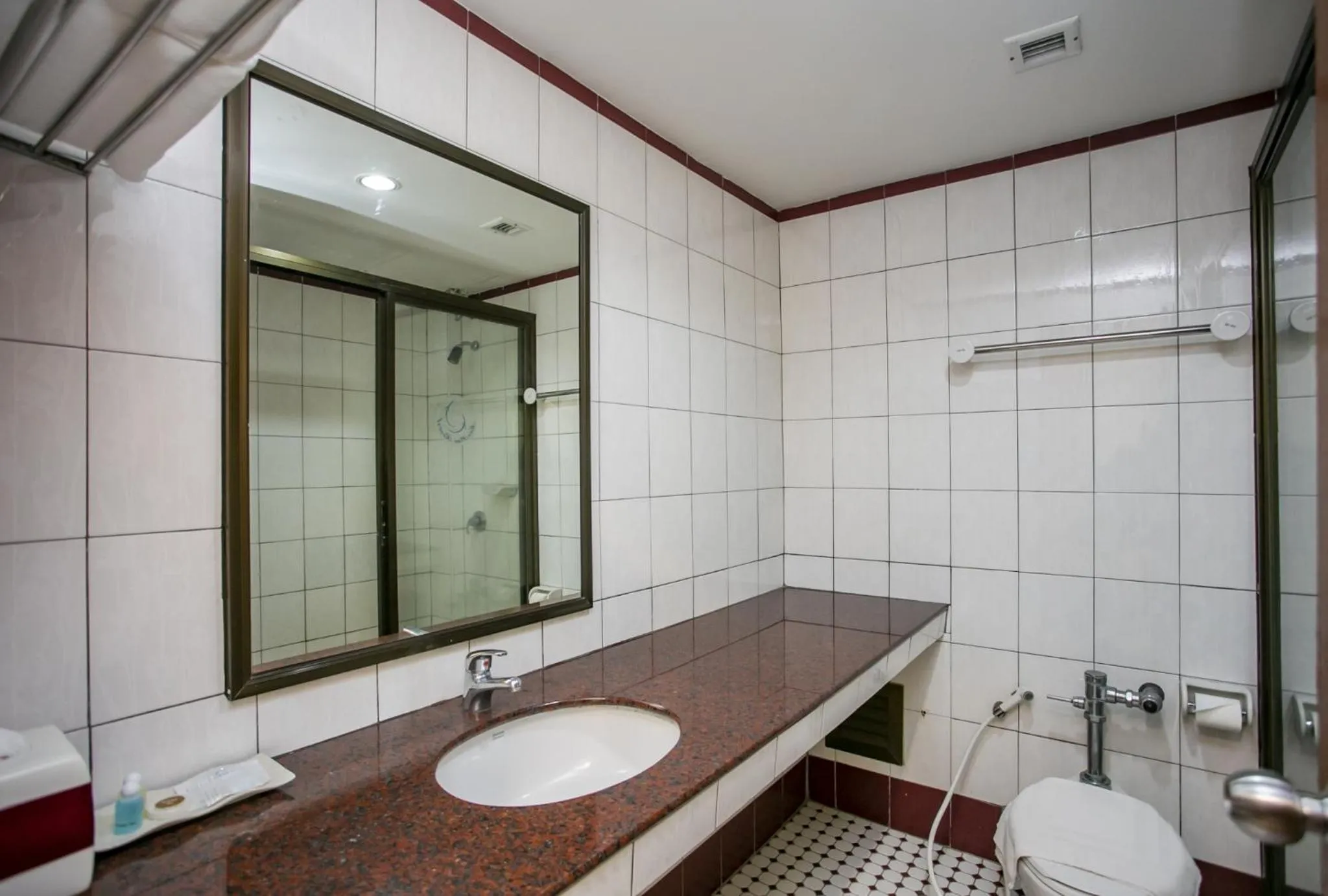 Bathroom in Mae Pim Resort Hotel