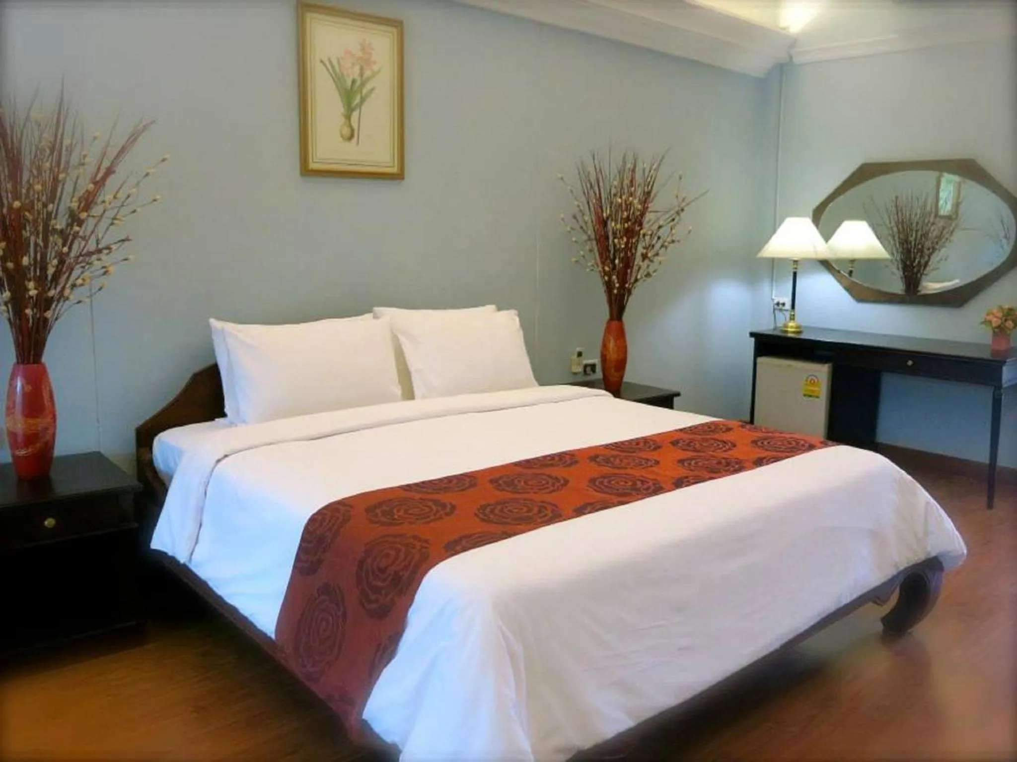 Bedroom, Bed in Mae Pim Resort Hotel