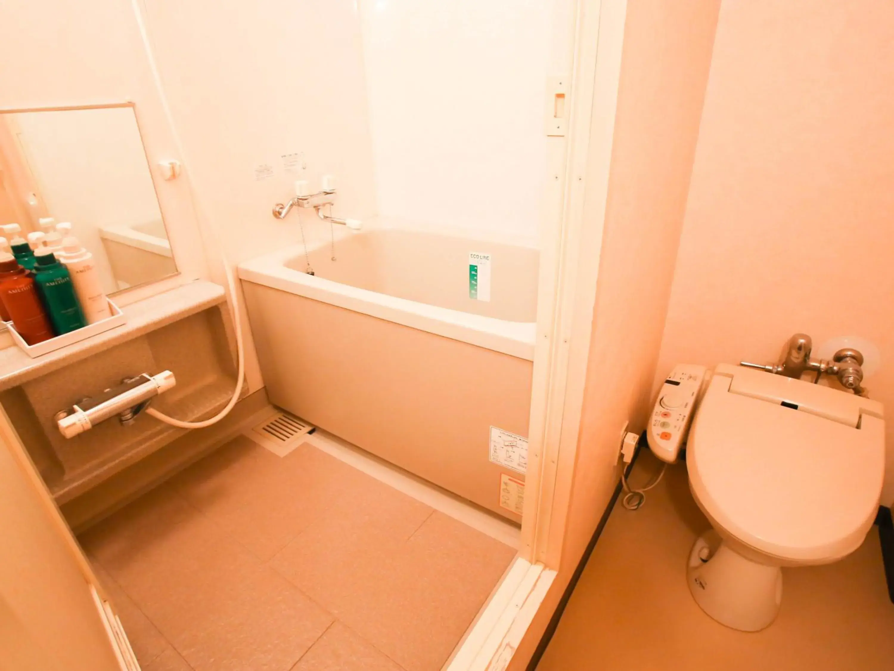 Photo of the whole room in APA Hotel Sapporo Susukino Ekimae Photo of the whole room in APA Hotel Sapporo Susukino Ekimae