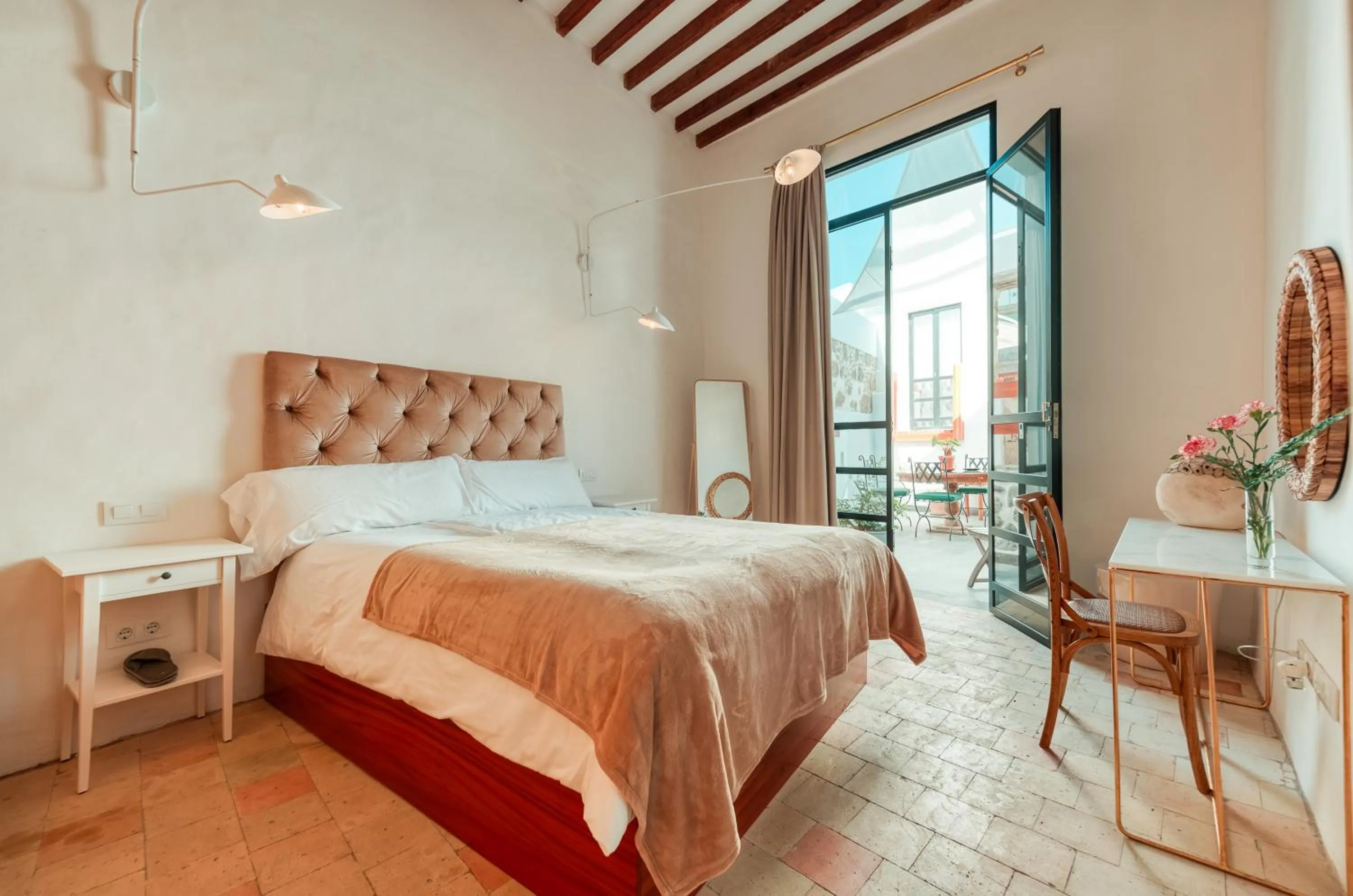 Open Air Historic Penthouse Vegueta