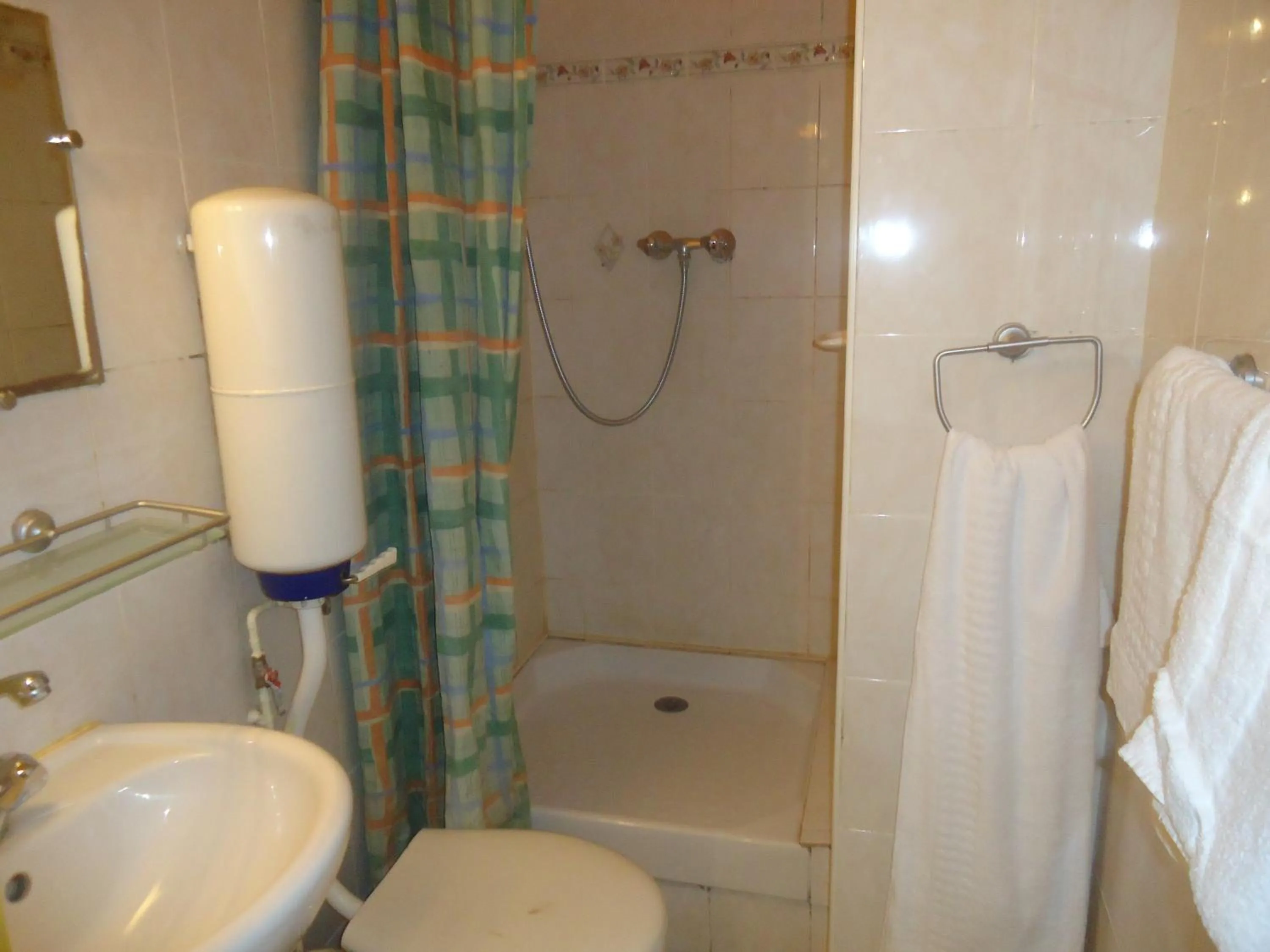 Bathroom in Hotel des Belges