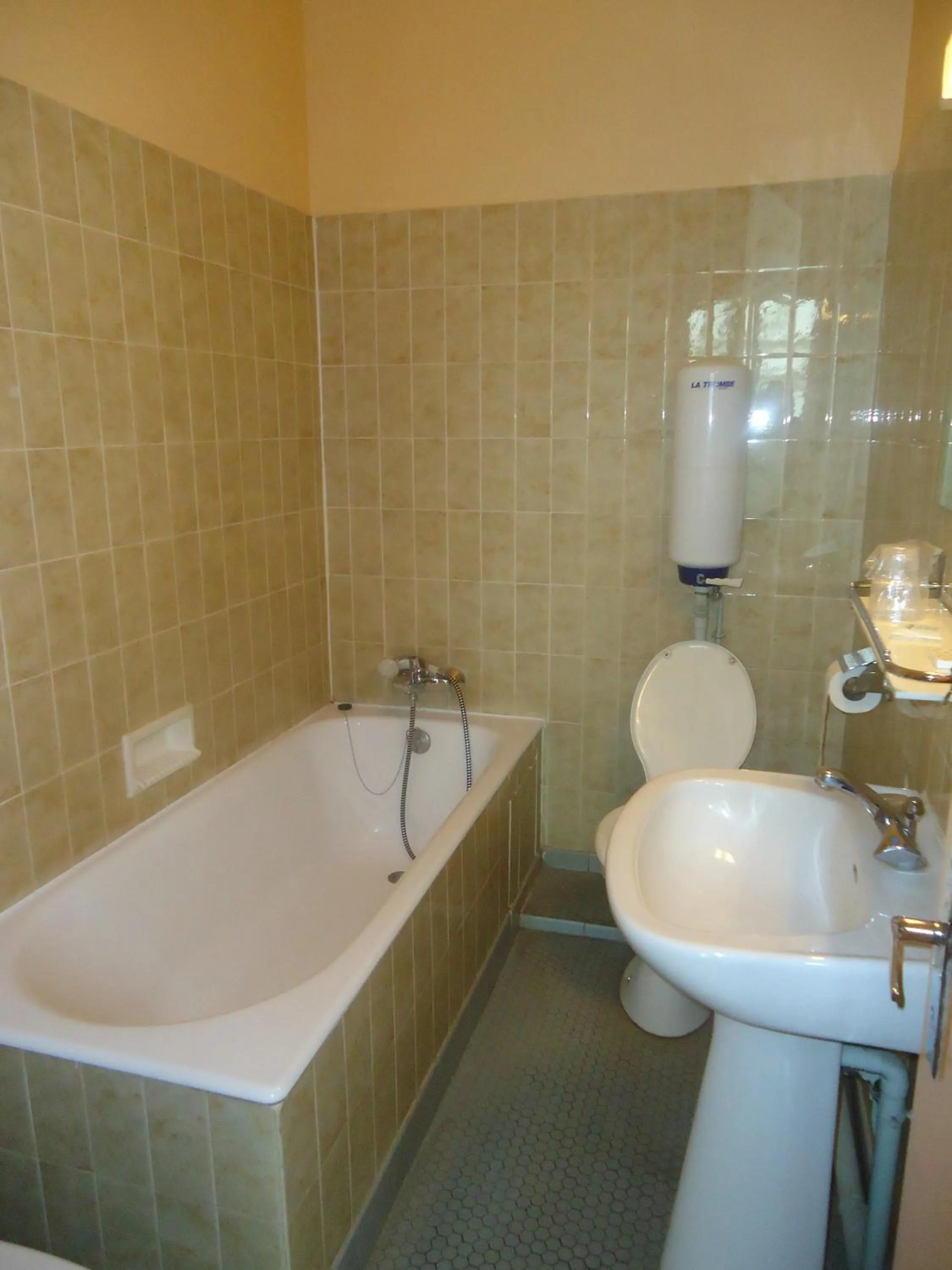 Bathroom in Hotel des Belges