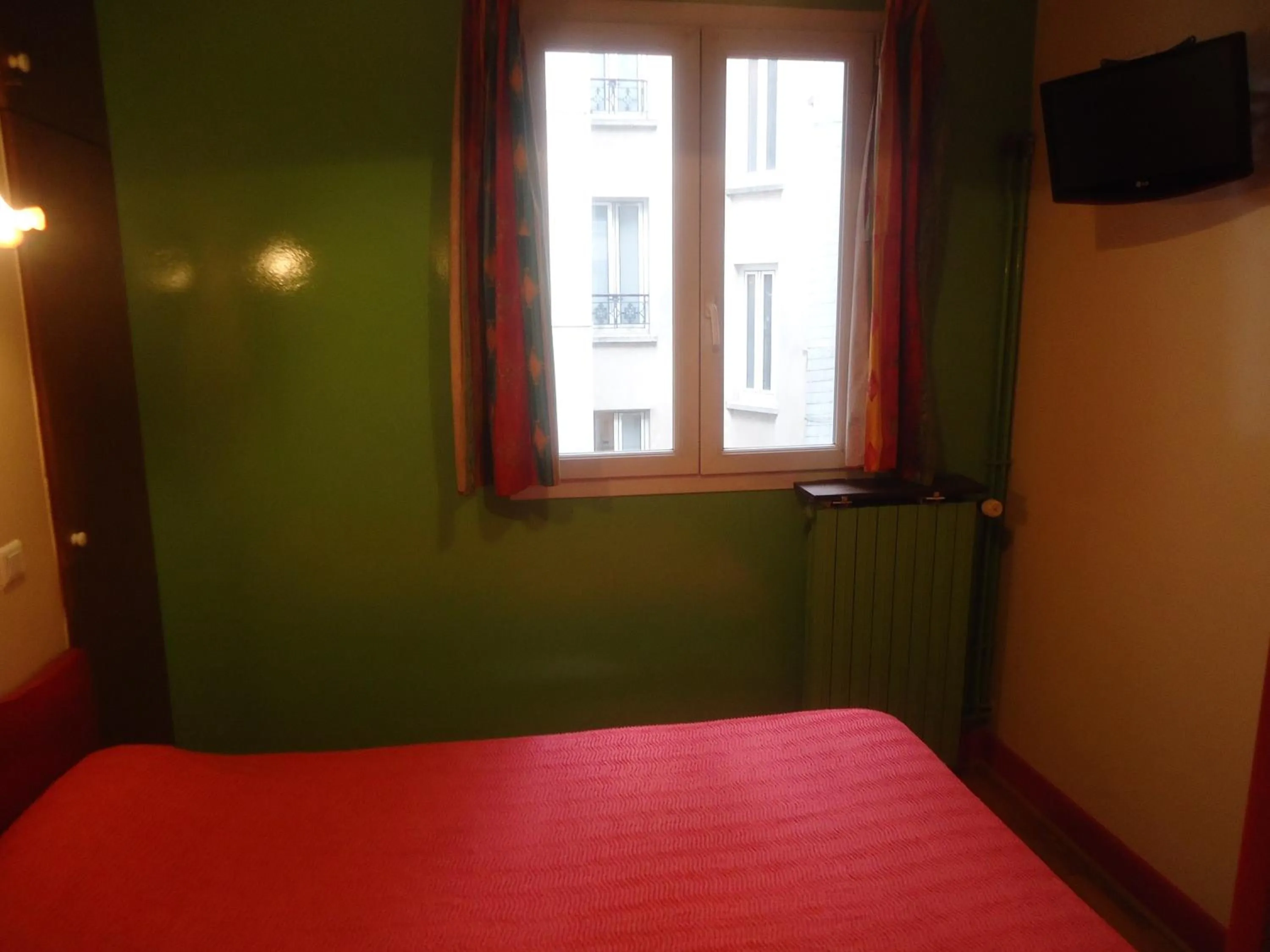 Bed in Hotel des Belges