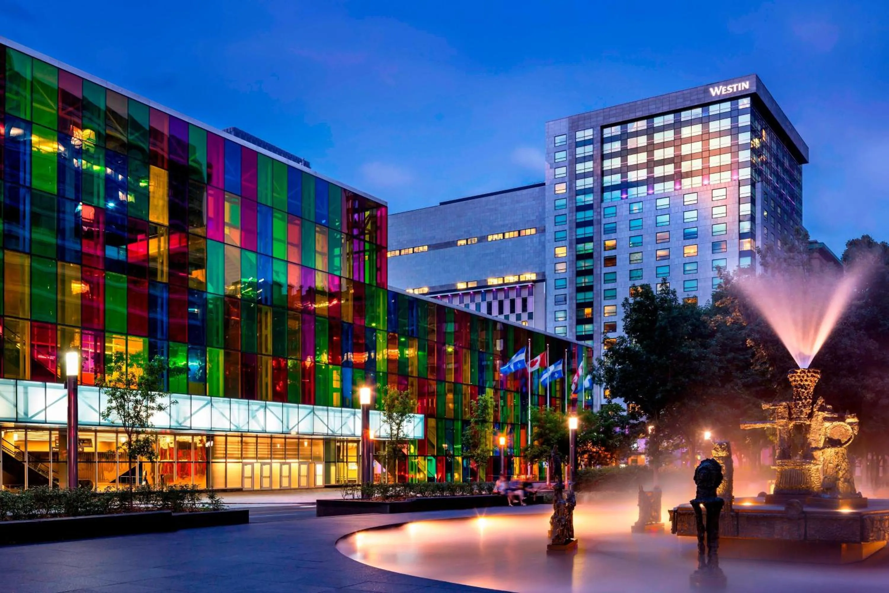 Property building in Le Westin Montreal