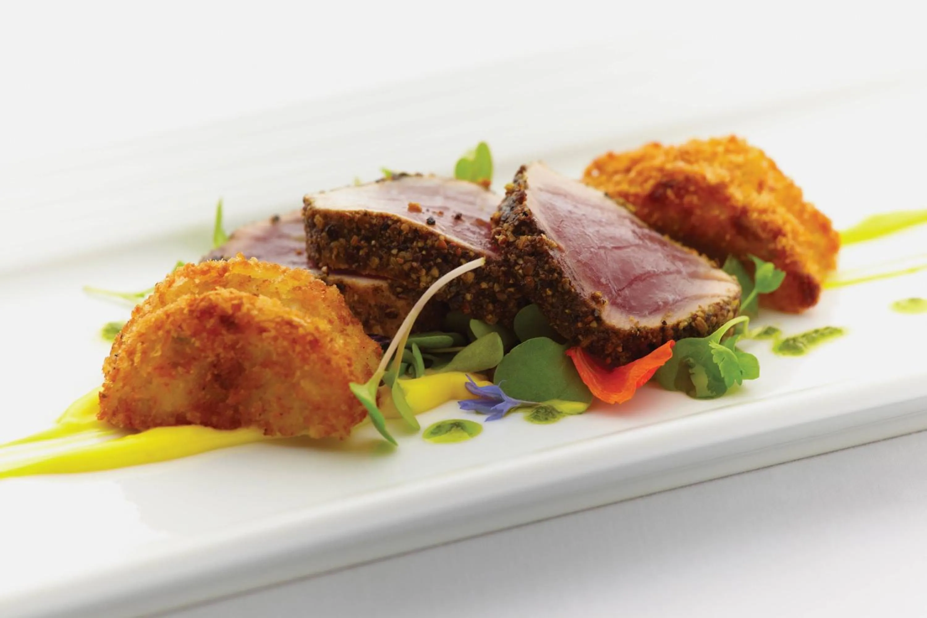 Restaurant/places to eat in Le Westin Montreal