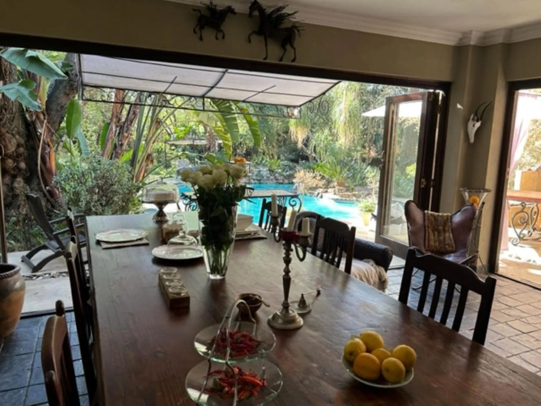 Dining area in The Lemon Tree Self- Catering