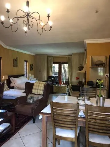Dining area in The Lemon Tree Self- Catering