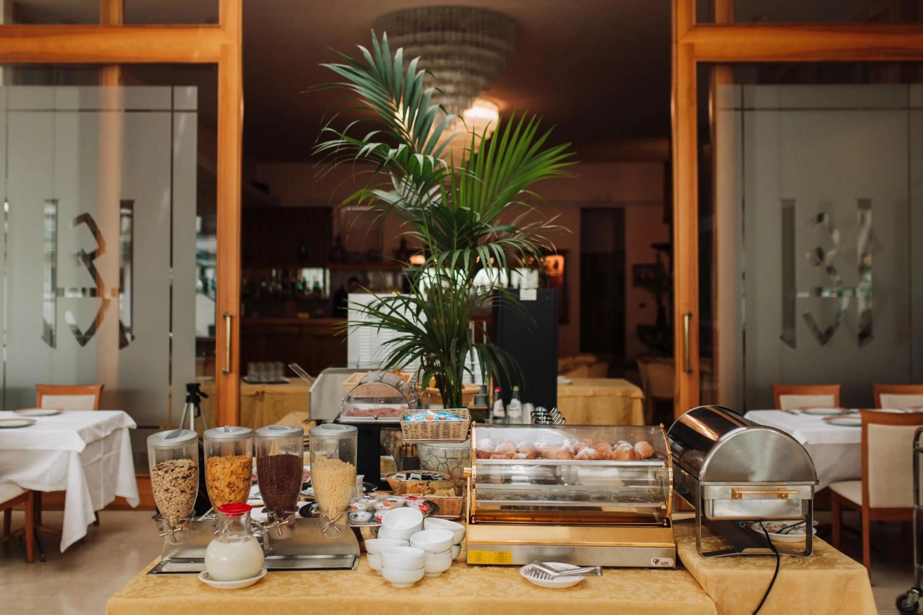 Breakfast in Grand Hotel Excelsior