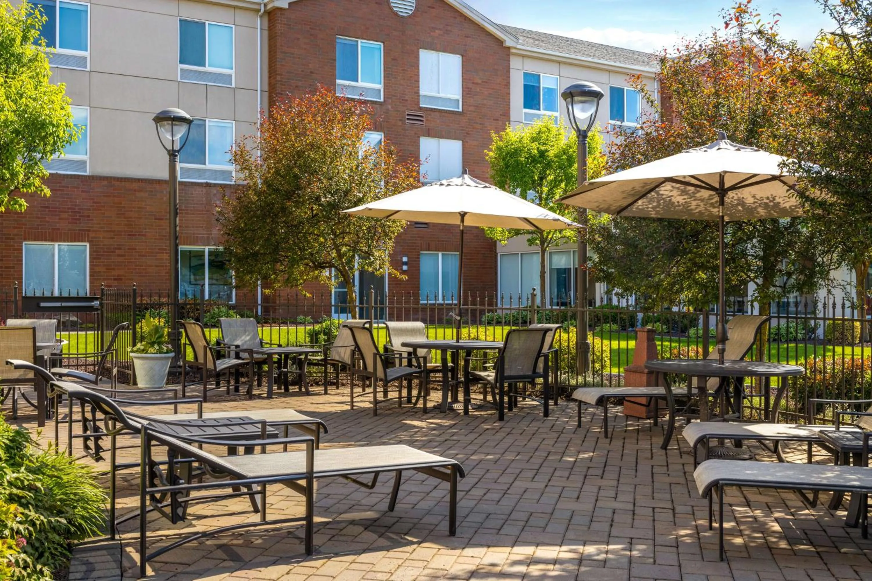 Patio in Hilton Garden Inn Spokane Airport