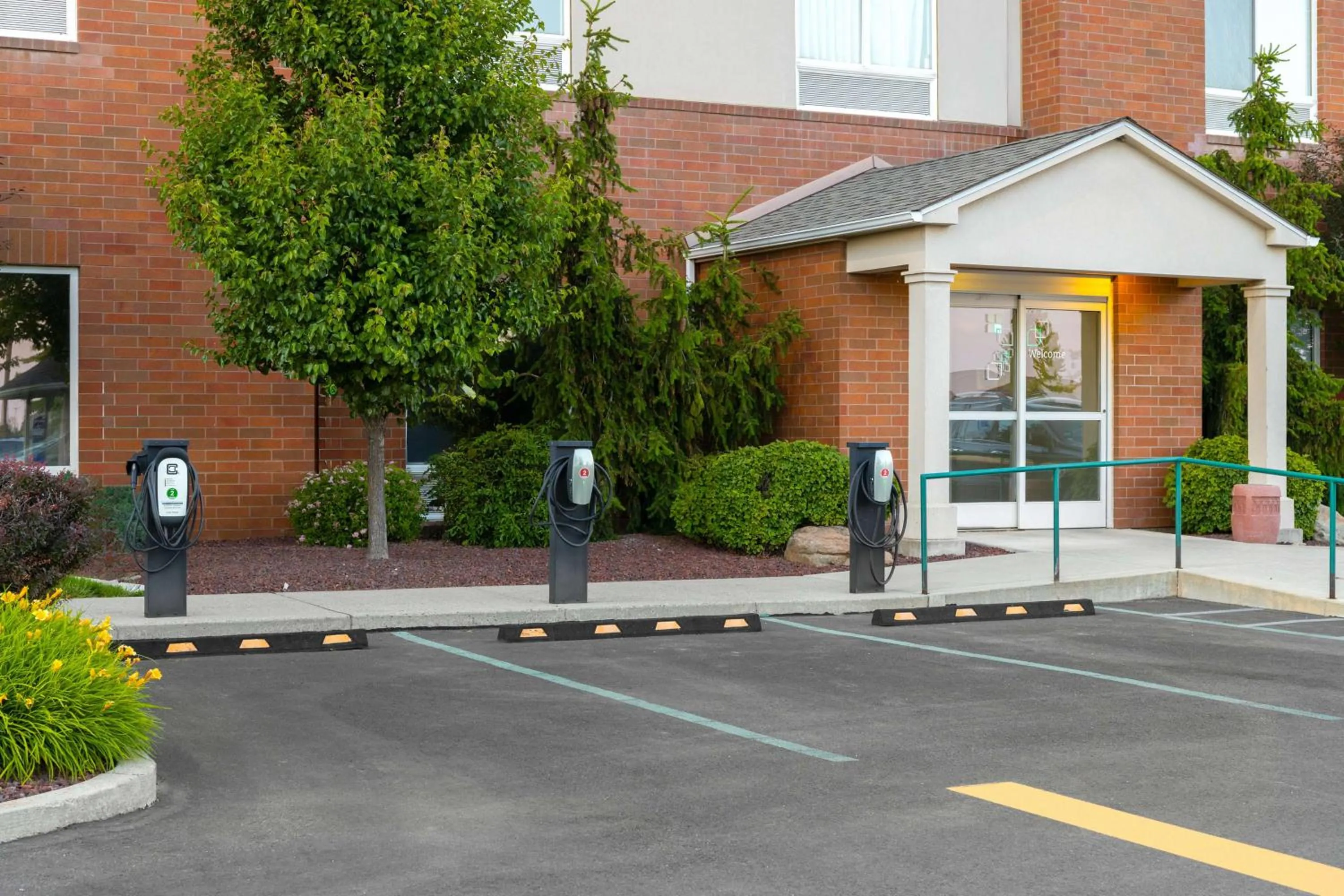 Property building in Hilton Garden Inn Spokane Airport