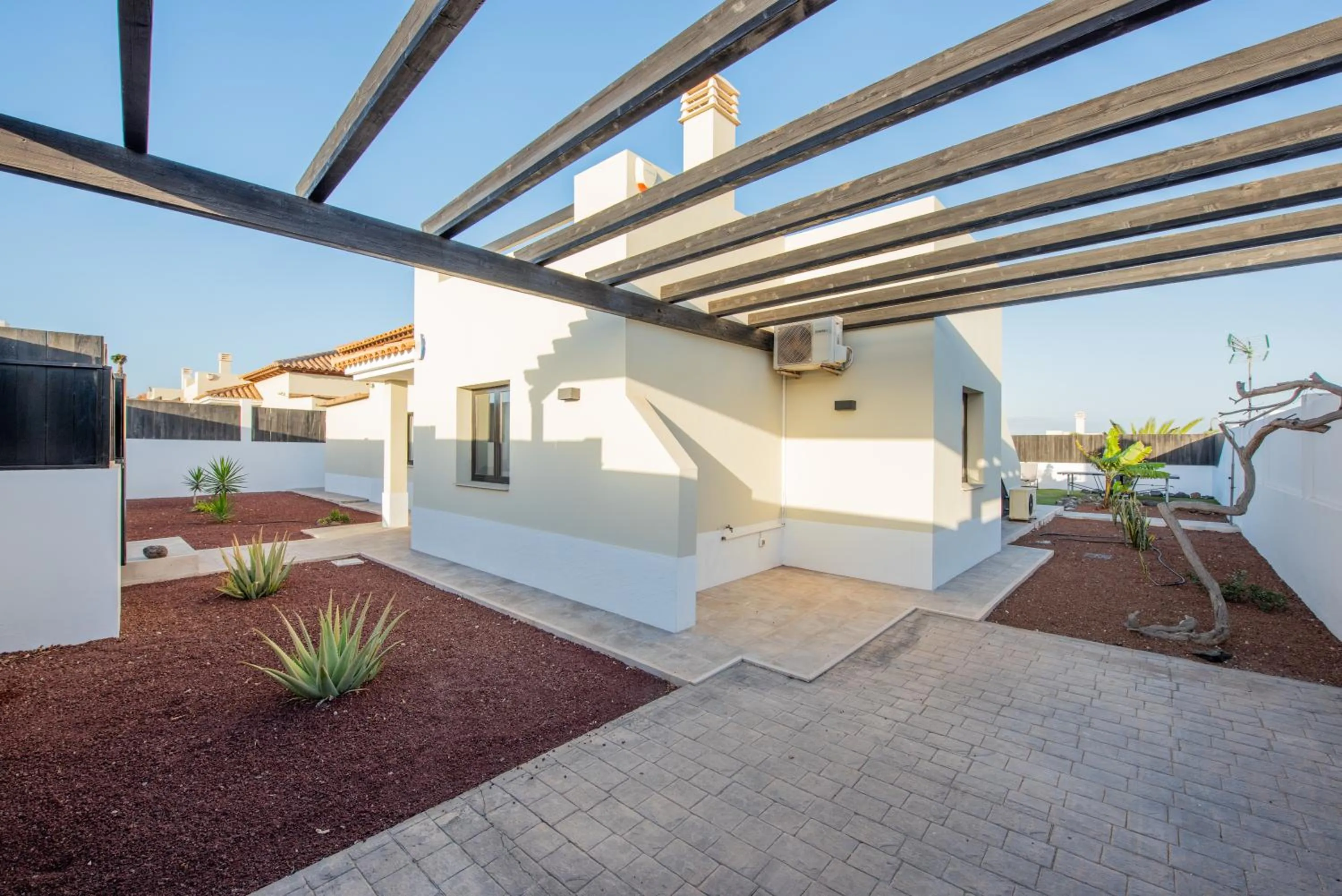 Ereza Villas Alicia