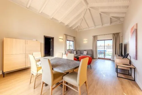 Ereza Villas Alicia