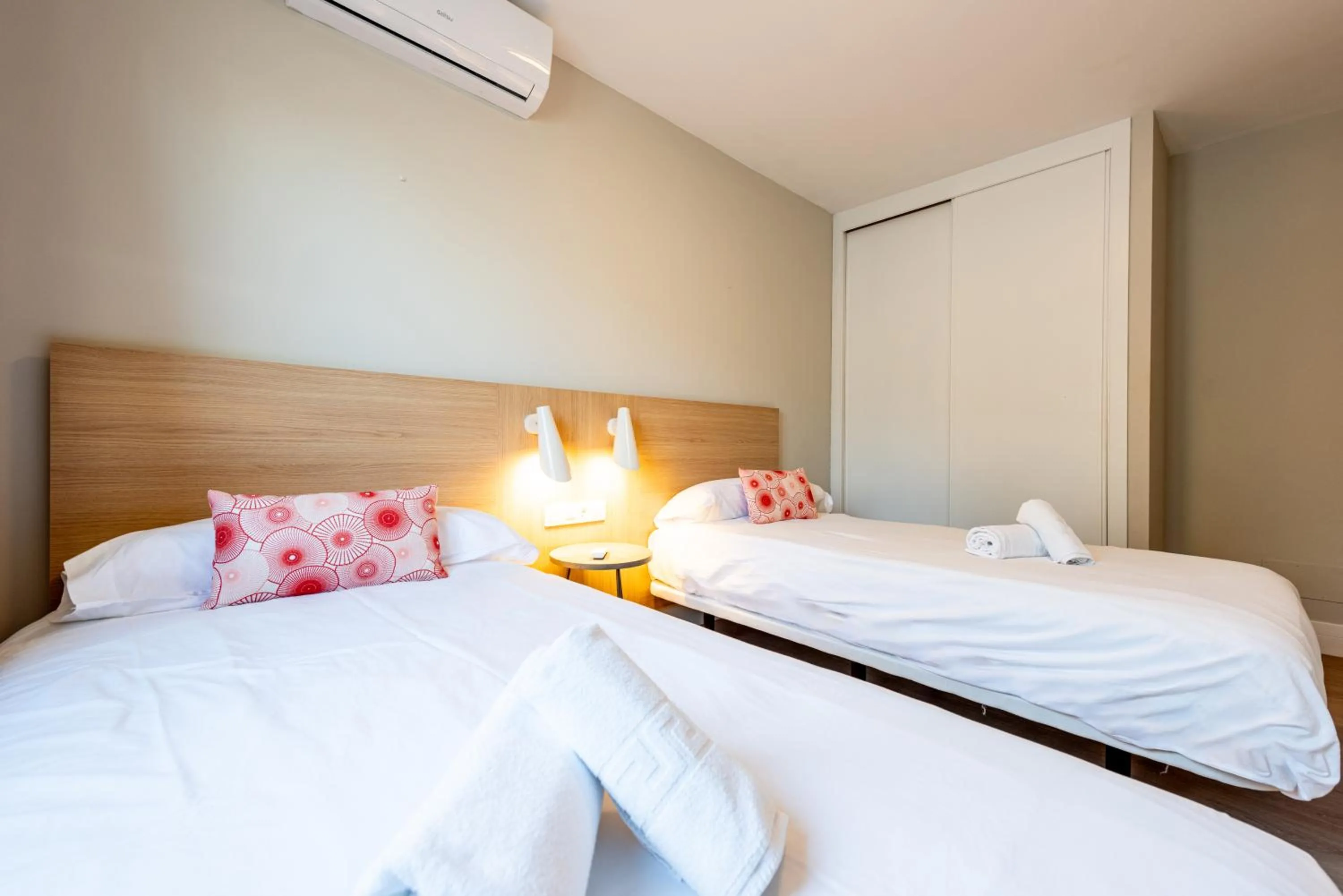 Bed in Ereza Villas Alicia
