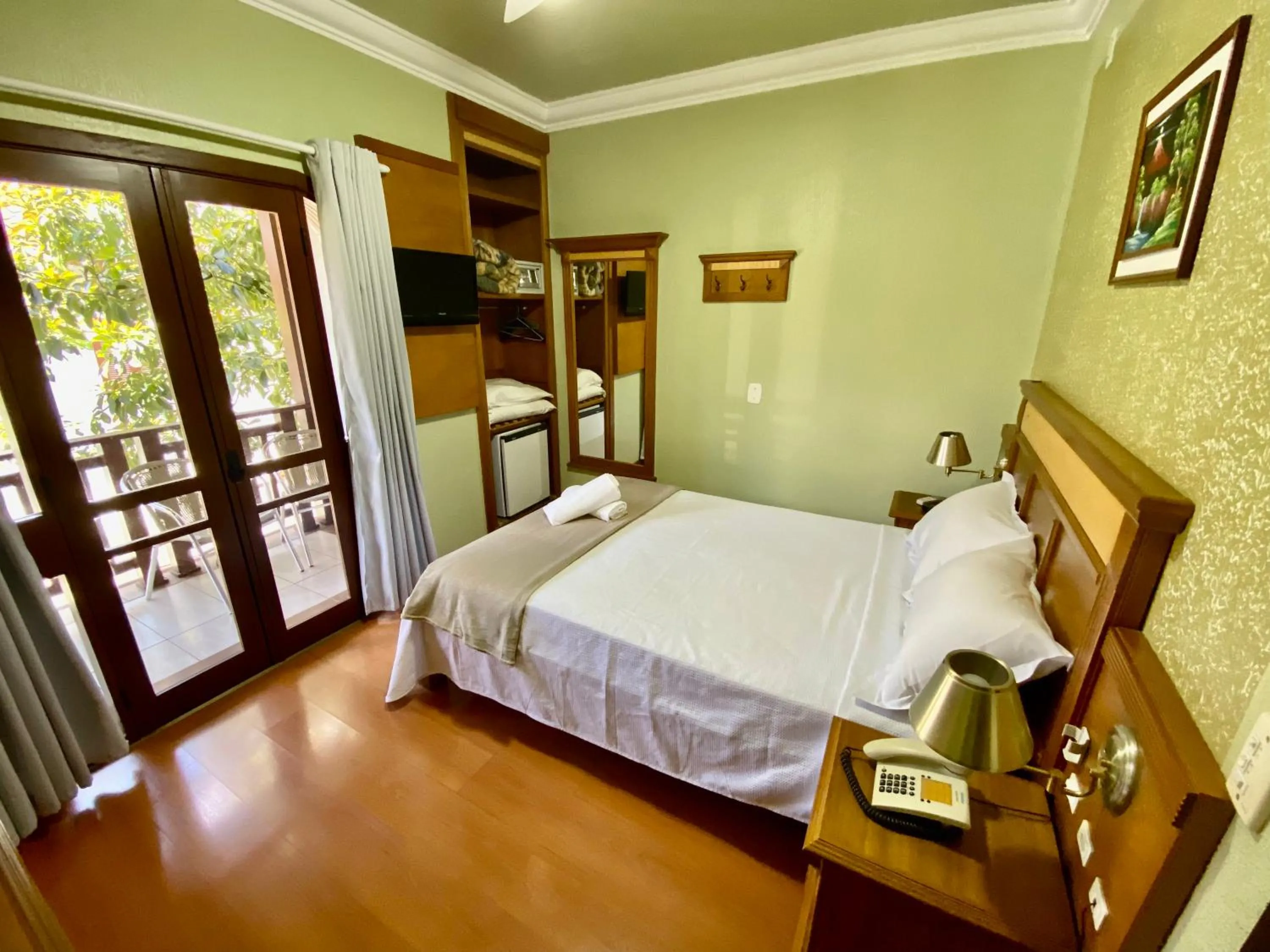 Superior Double Room with Balcony - single occupancy in Pousada Gramado