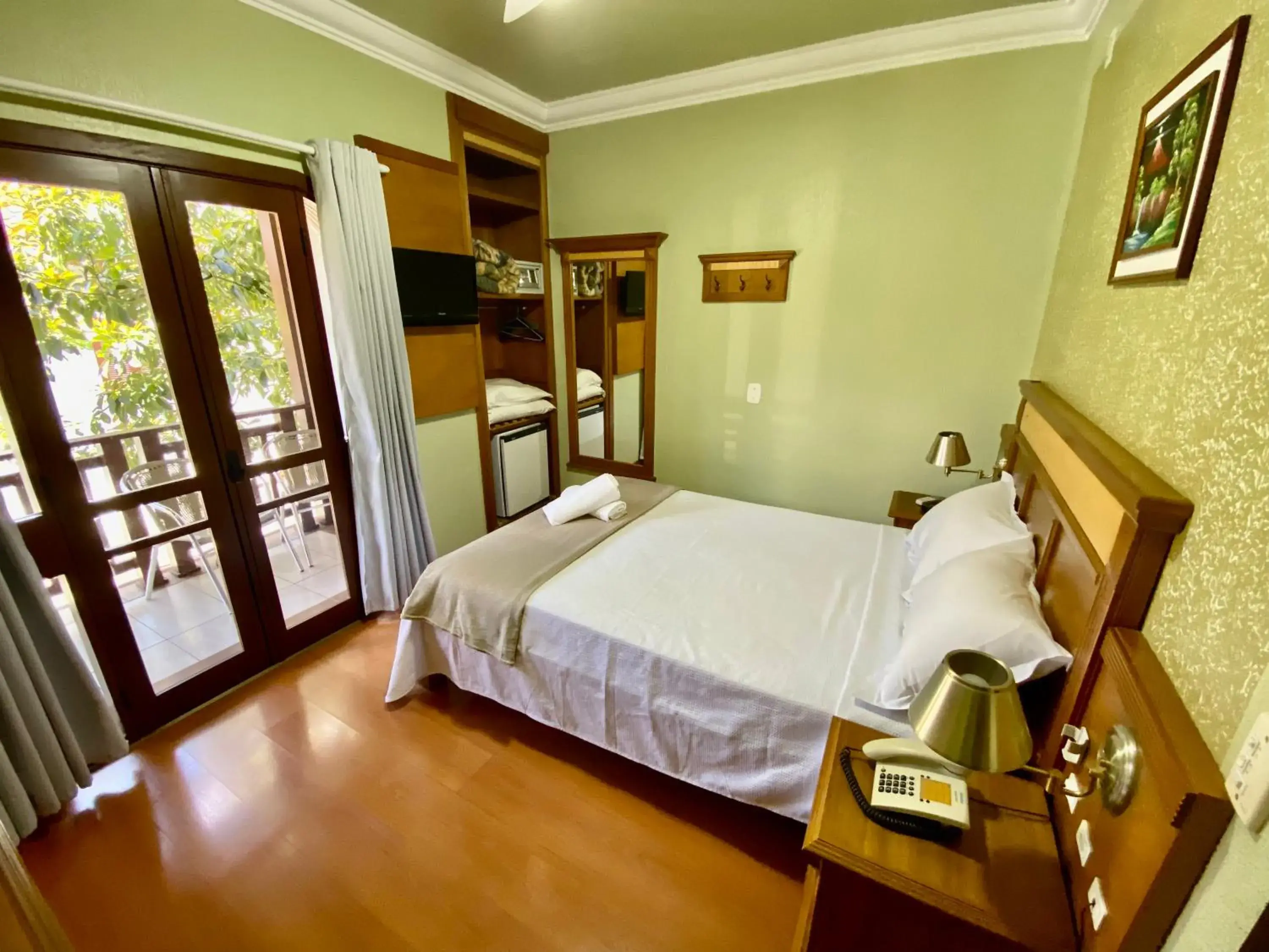 Superior Double Room with Balcony - single occupancy in Pousada Gramado Superior Double Room with Balcony - single occupancy in Pousada Gramado