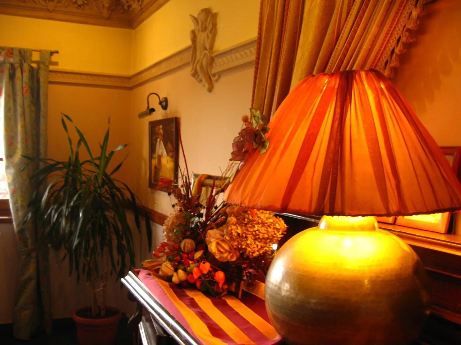 Decorative detail in Hotel Karolinka