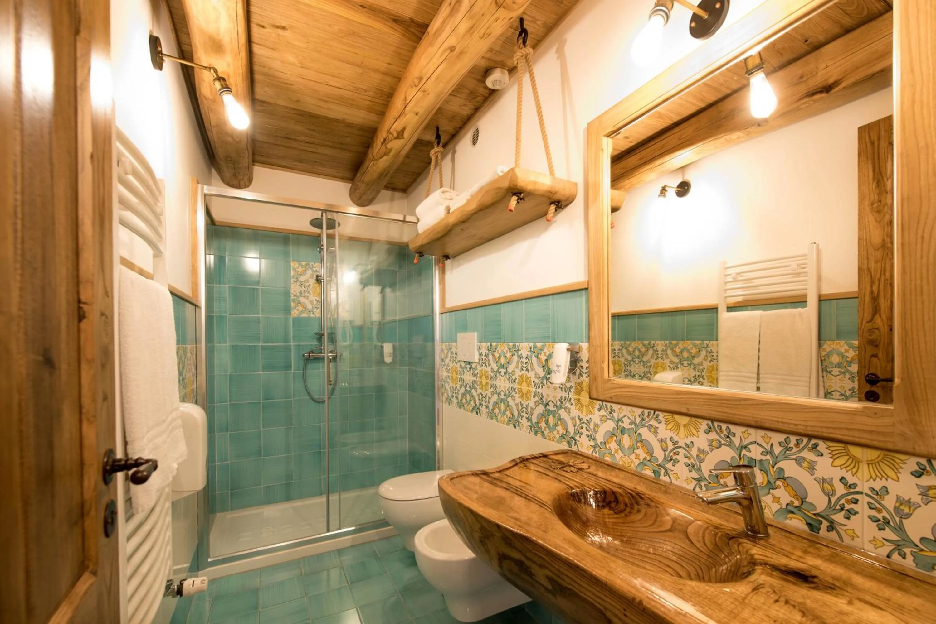 Toilet in Etna Quota Mille Boutique Hotel, Typical Sicilian Food & Wine