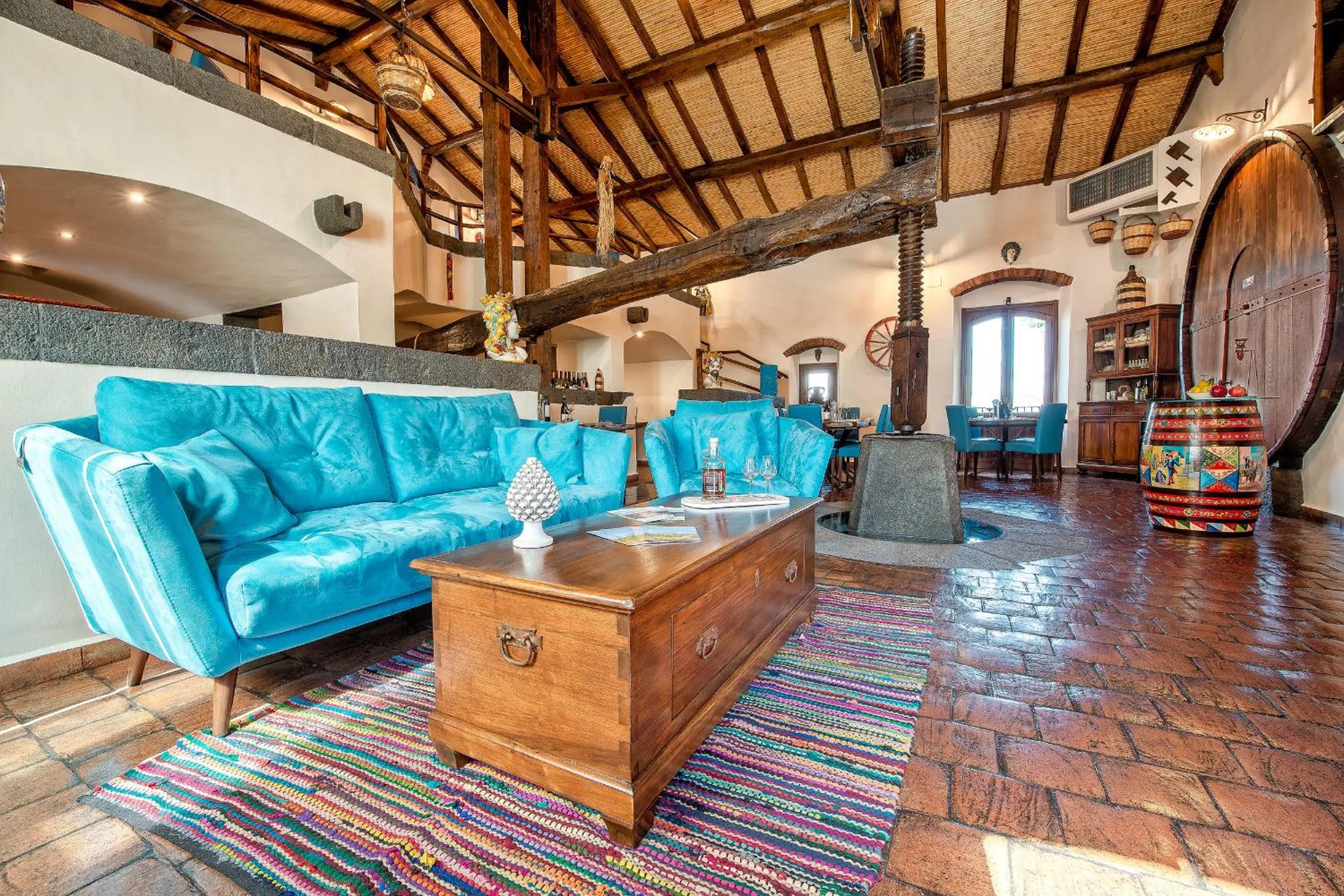 Communal lounge/ TV room in Etna Quota Mille Boutique Hotel, Typical Sicilian Food & Wine