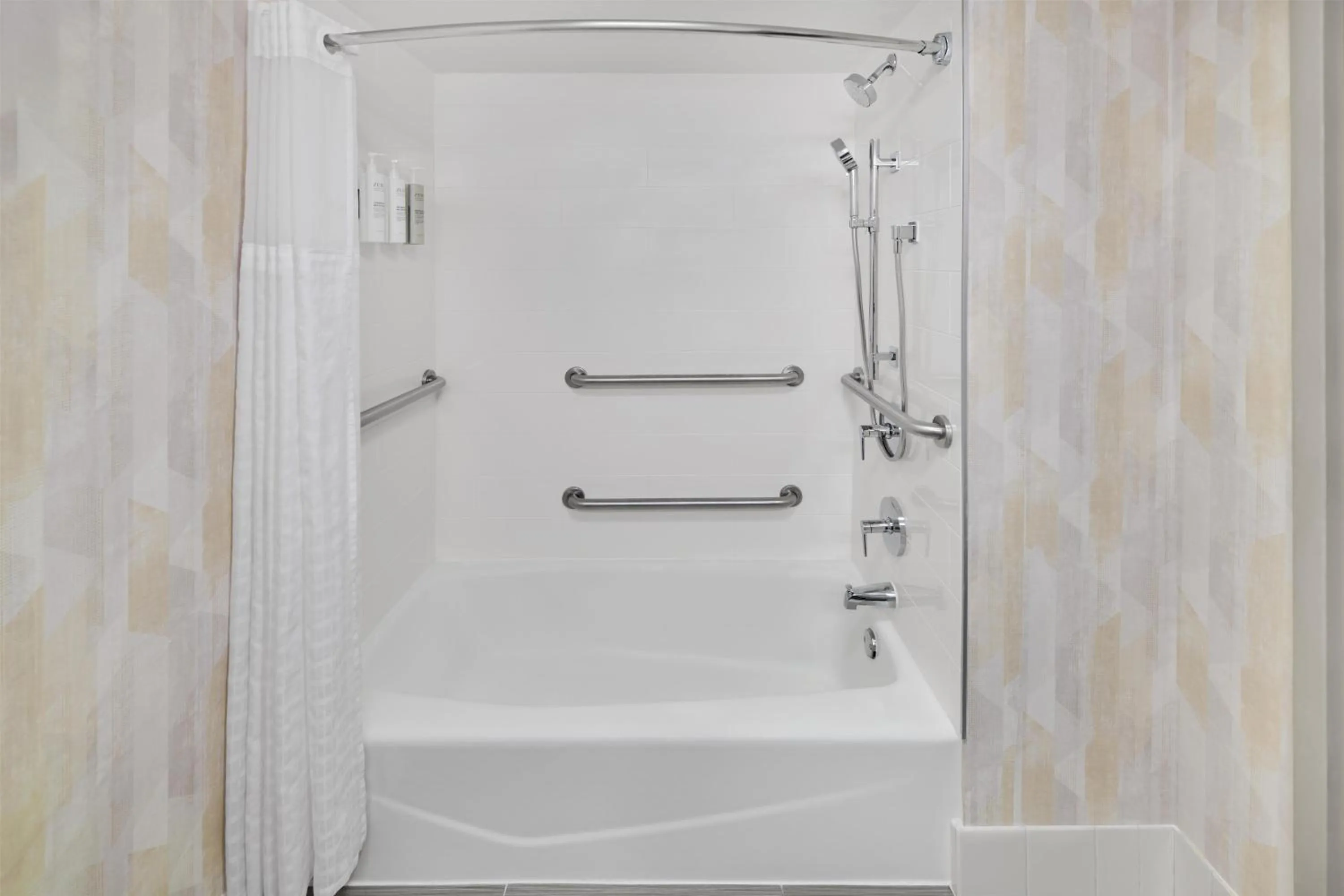 Bathroom in Hampton Inn Fort Lauderdale Plantation