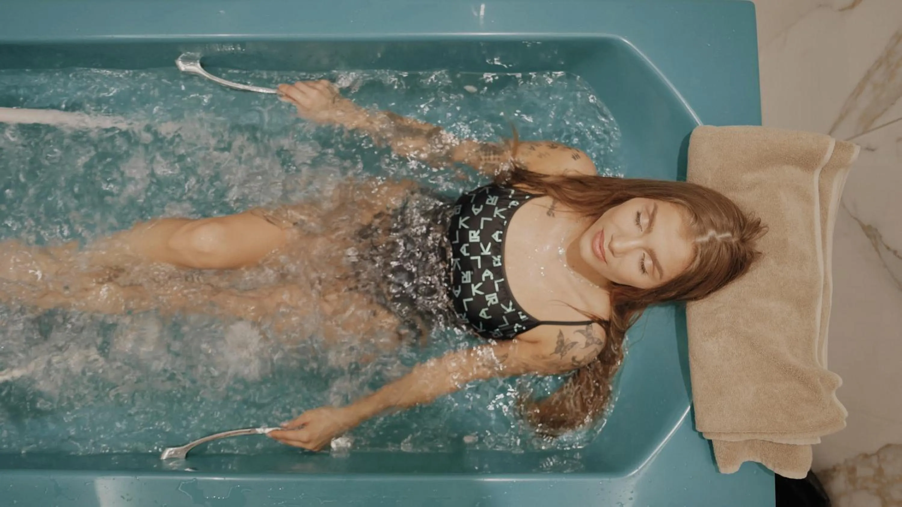 Hot Tub in Admiral Hotel - Ultra All Inclusive & Private Beach