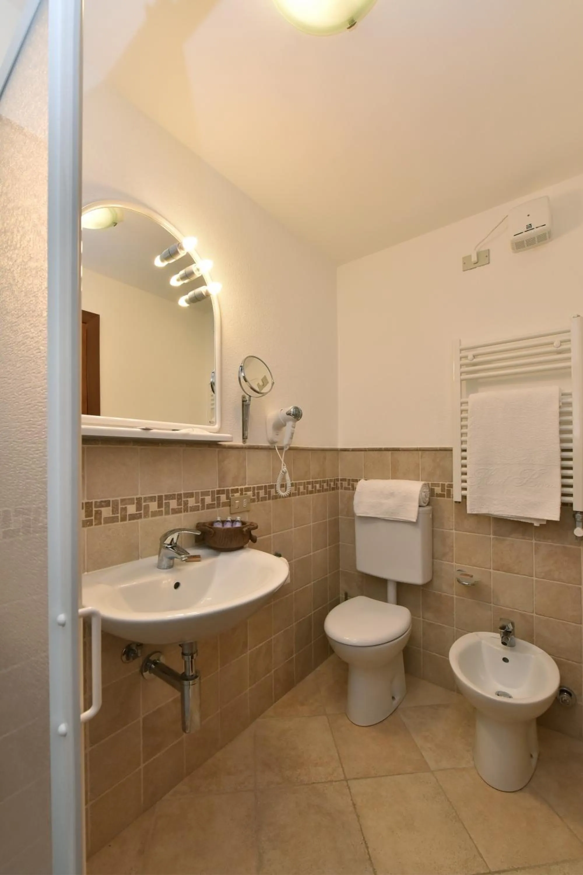 Bathroom in Hotel Bijou