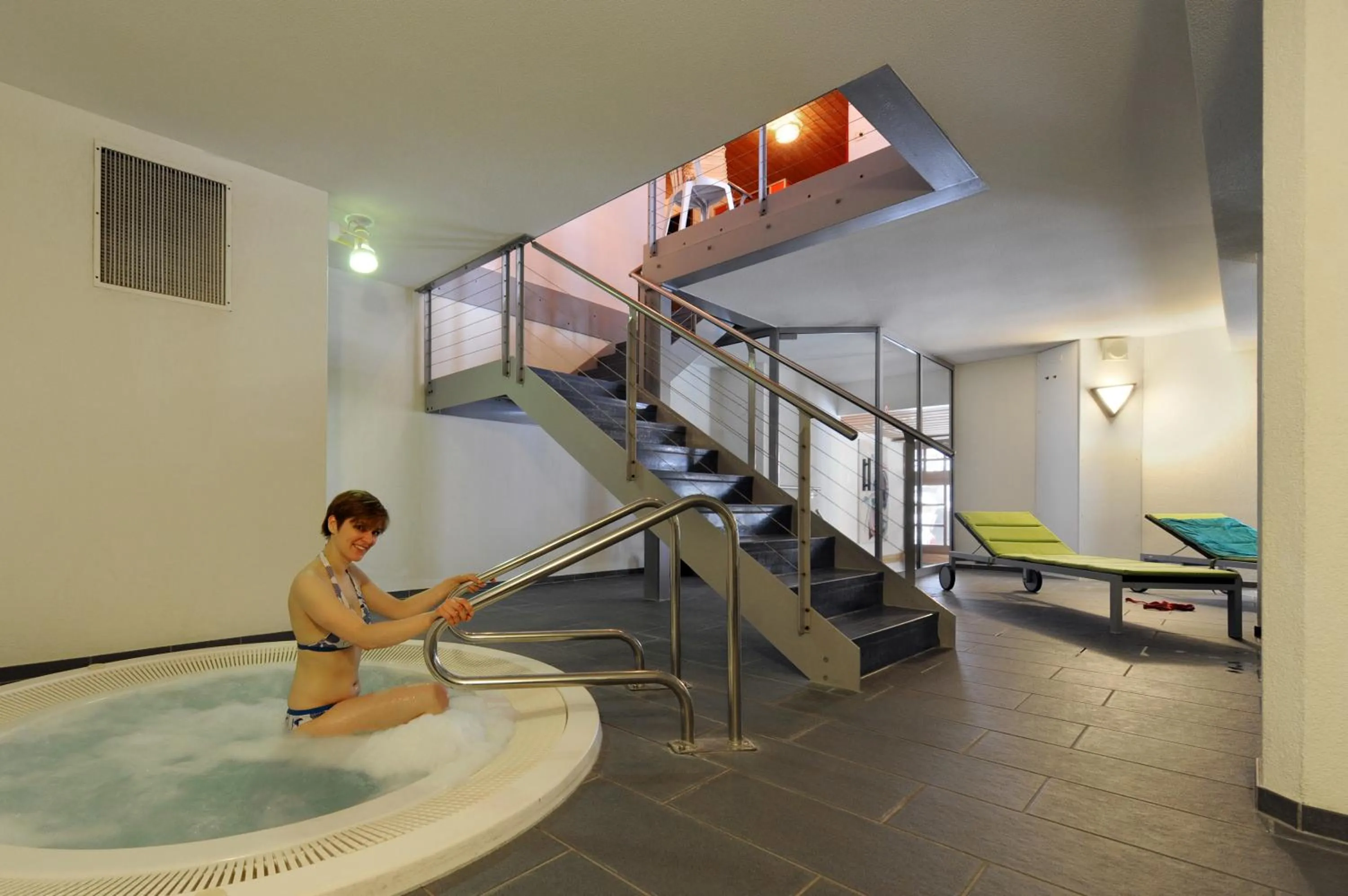 Swimming pool in Hotel Krone Lenk