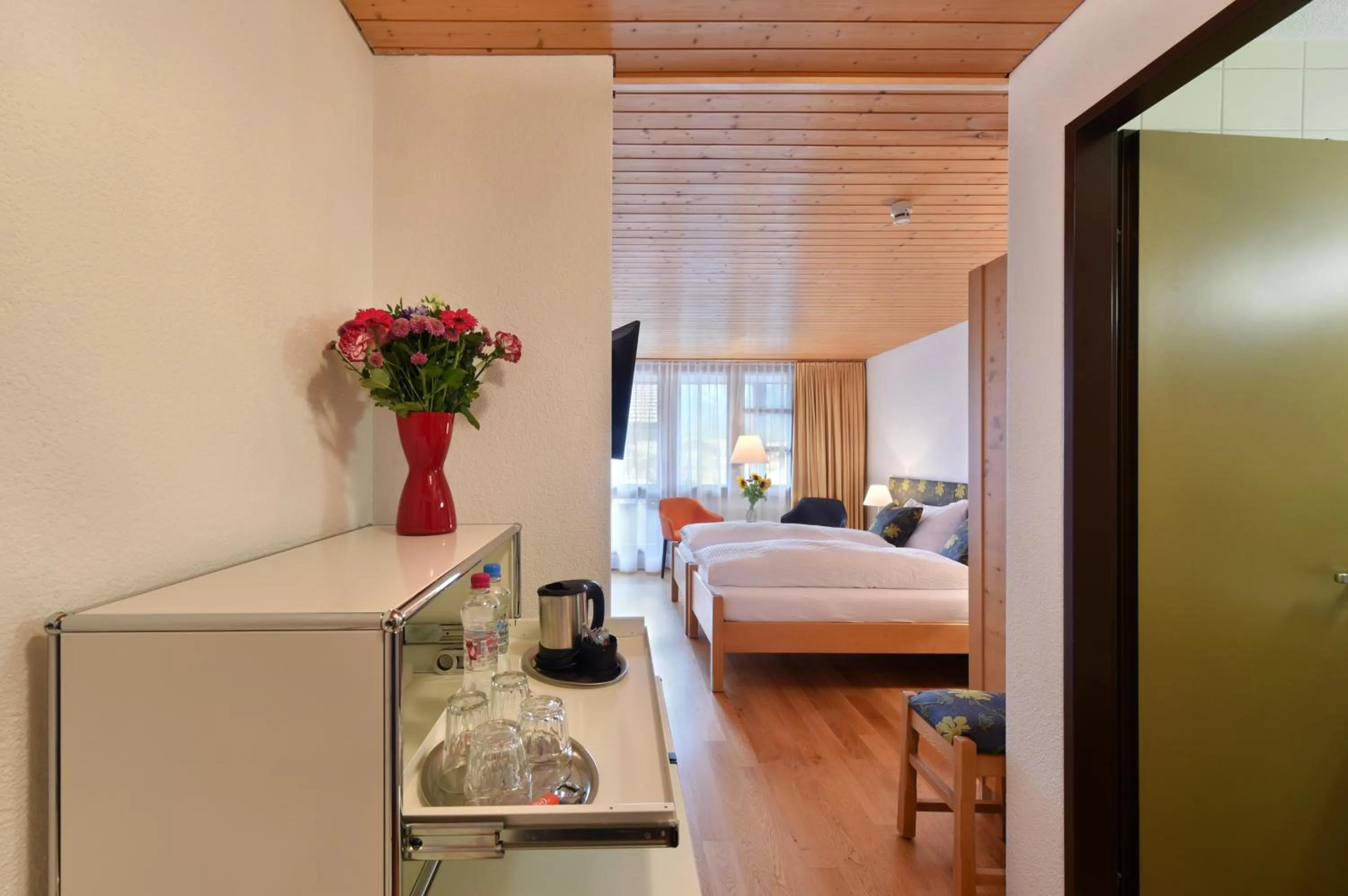 Photo of the whole room, Bed in Hotel Krone Lenk