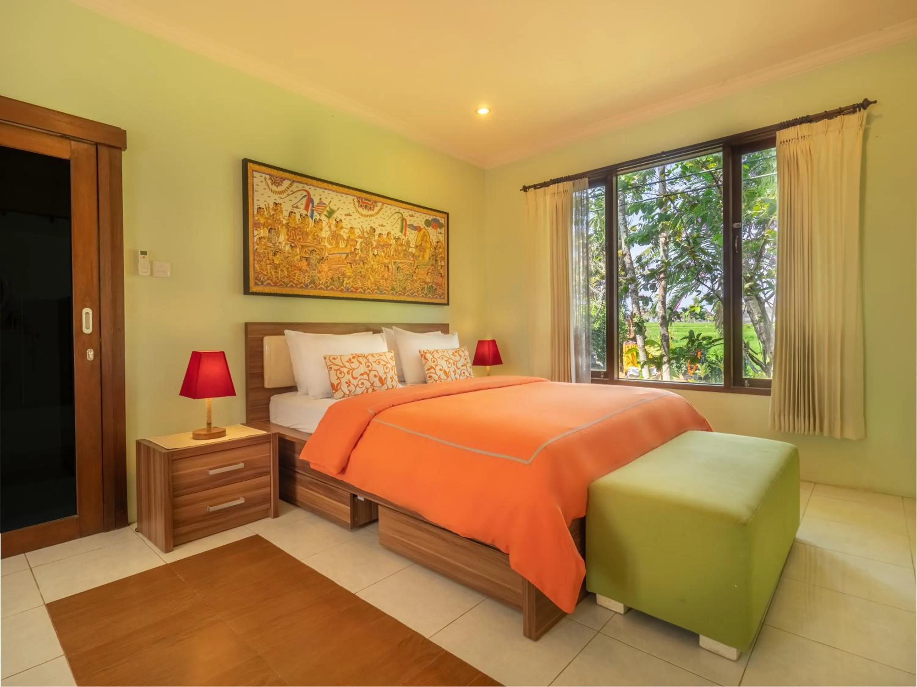 Bed in Tiis Garden Puri Villas