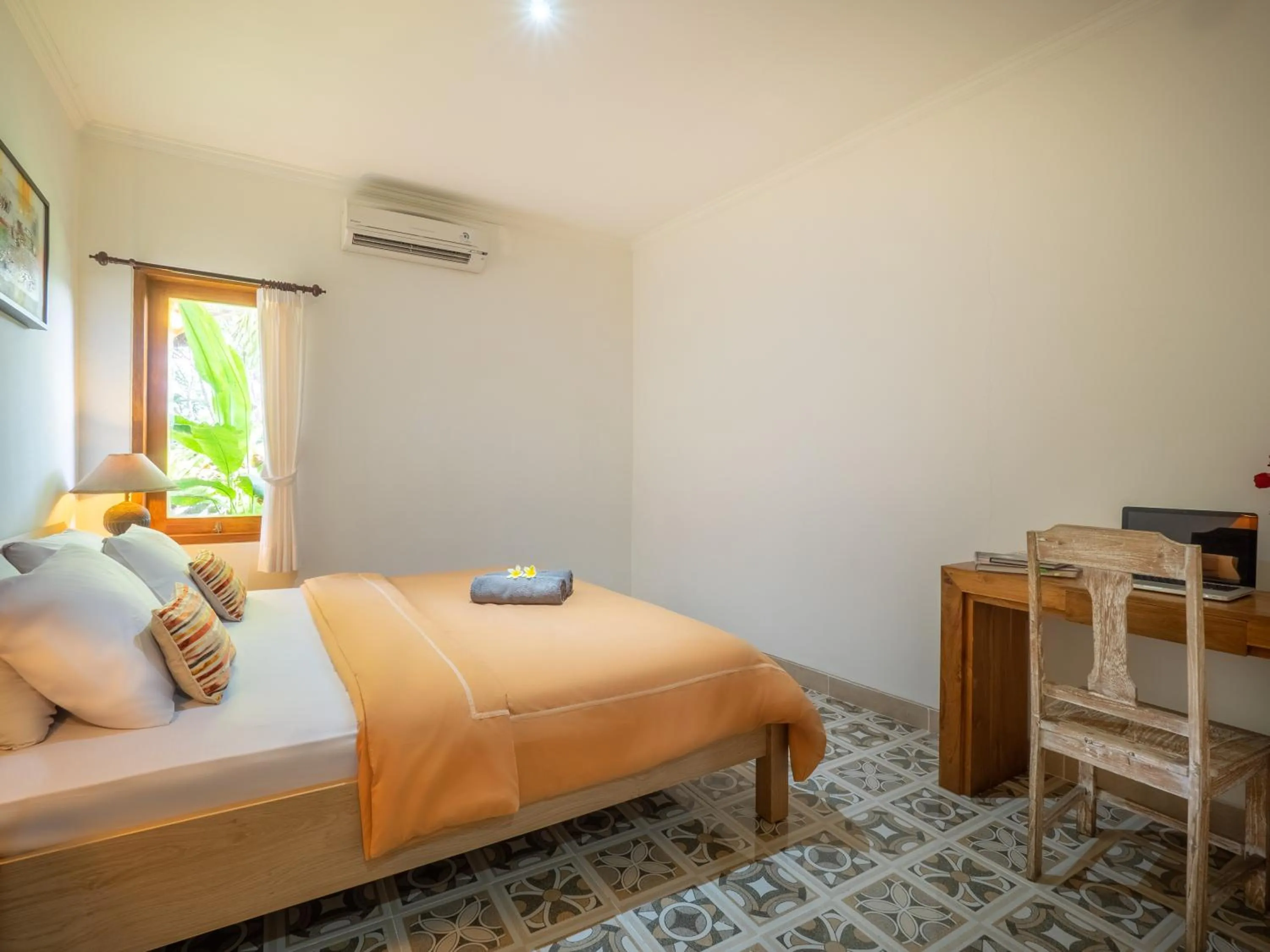 Bedroom, Bed in Tiis Garden Puri Villas