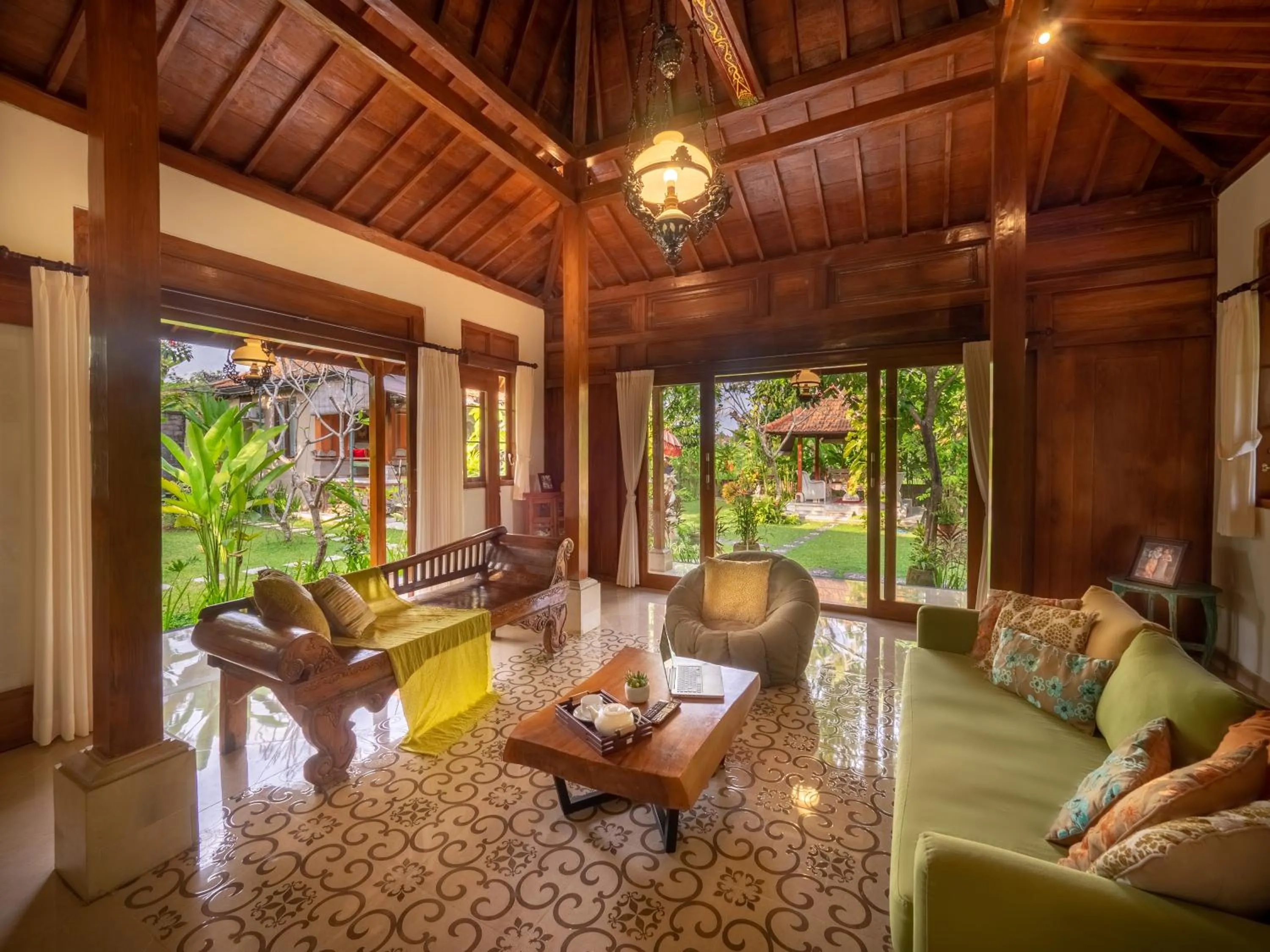 Living room in Tiis Garden Puri Villas