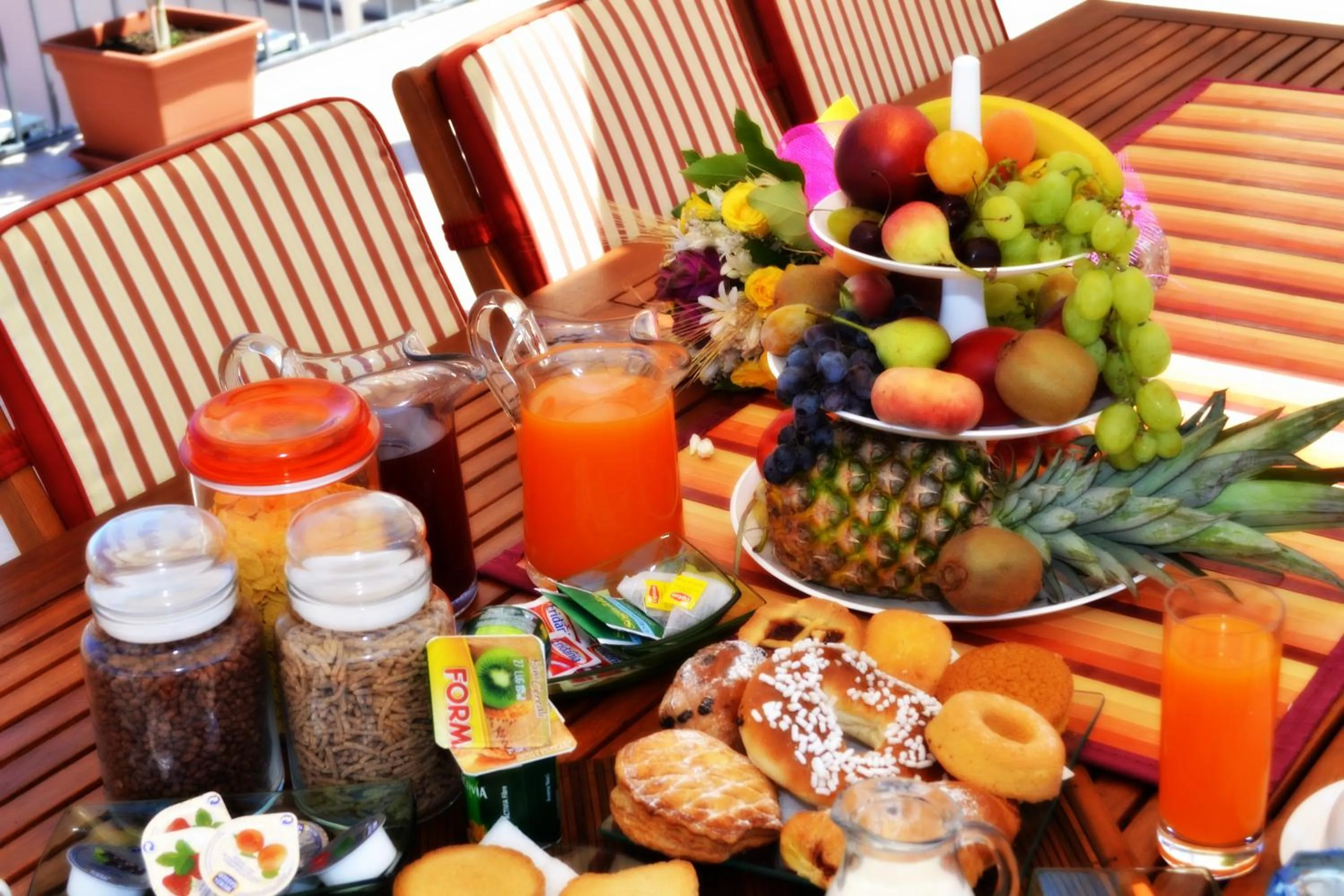 Food and drinks in Scirocco