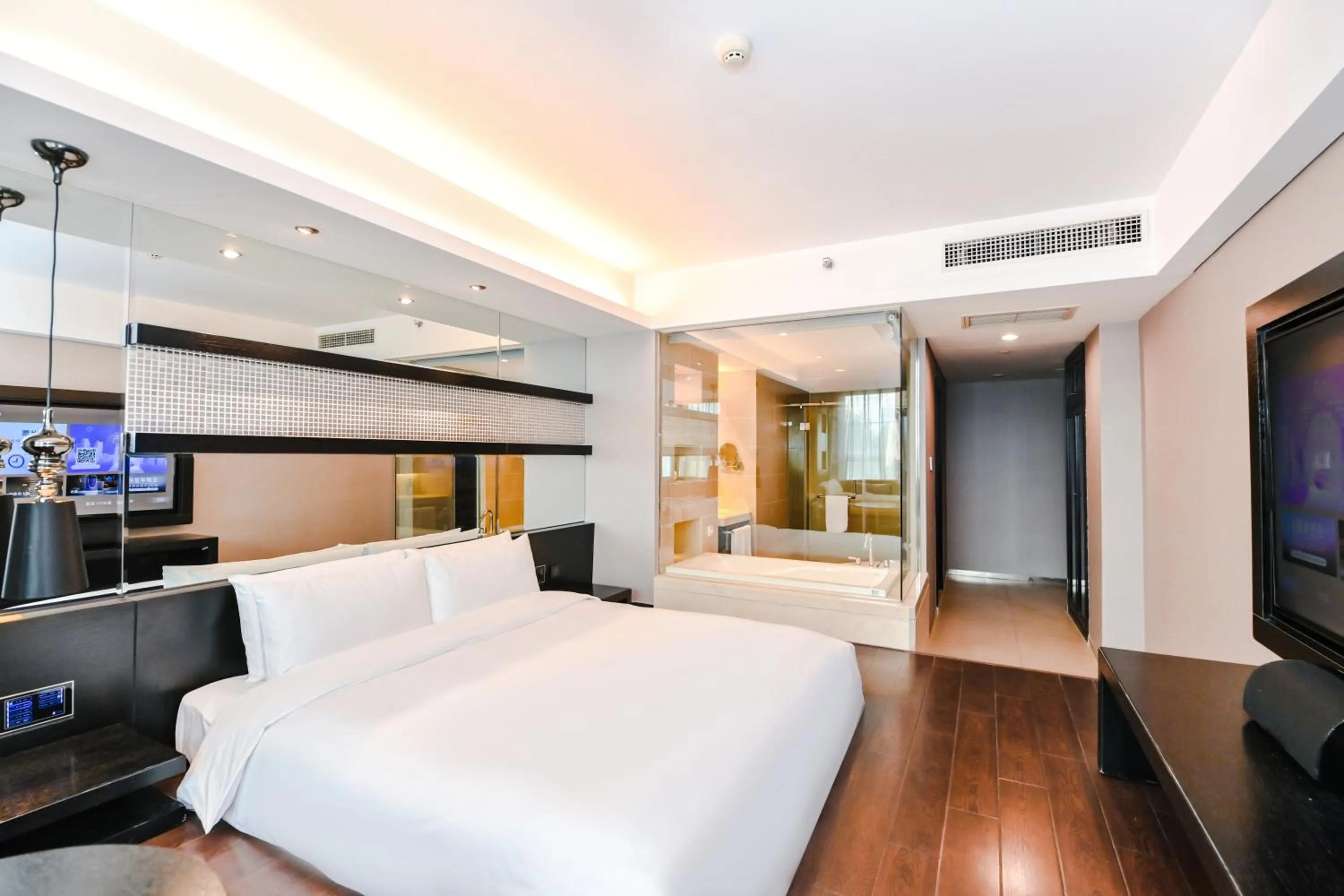 Bed in Crystal Orange Hotel Shanghai Kangqiao Branch