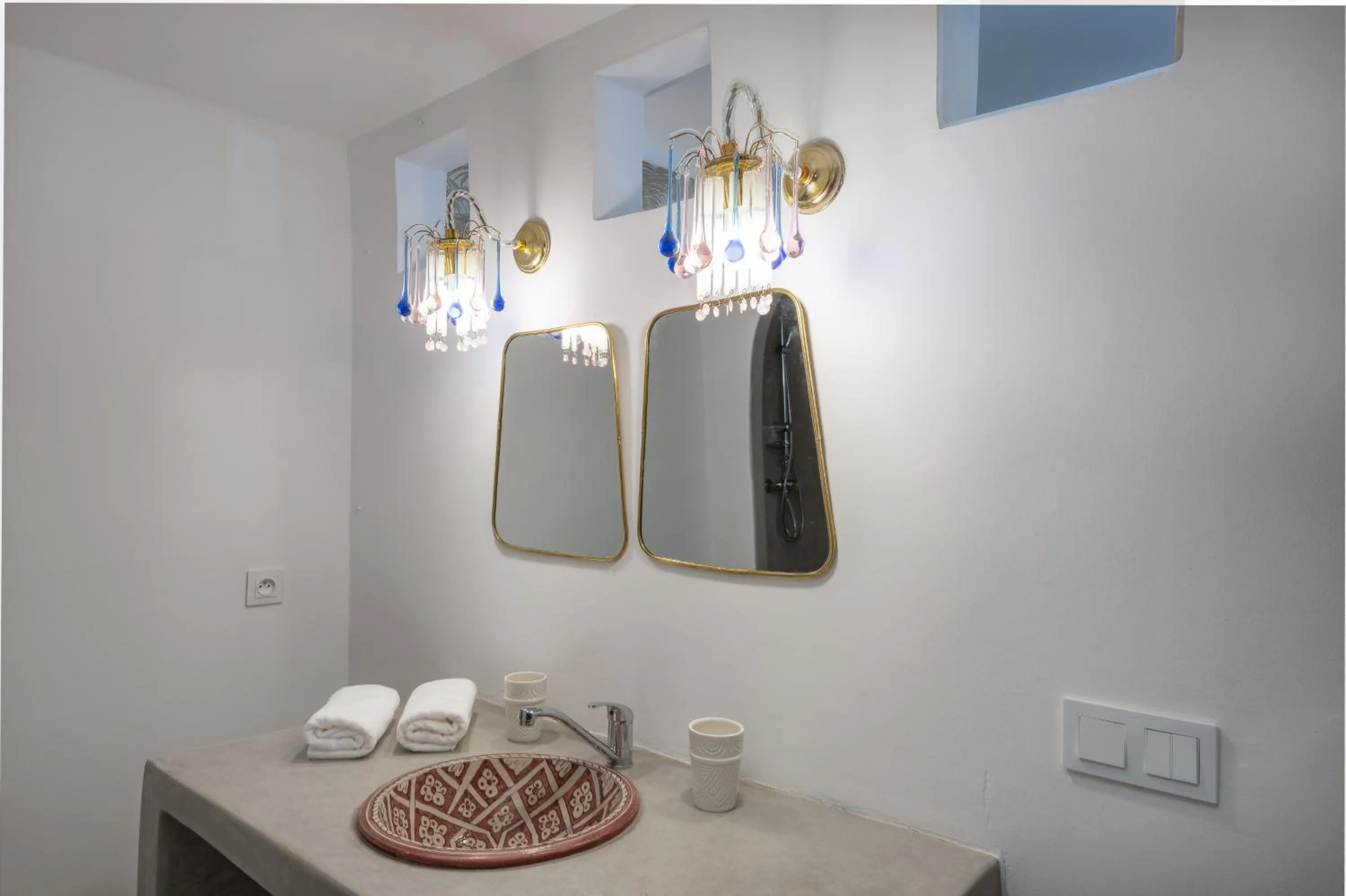 Bathroom in Riad la Parenthèse by Sashema