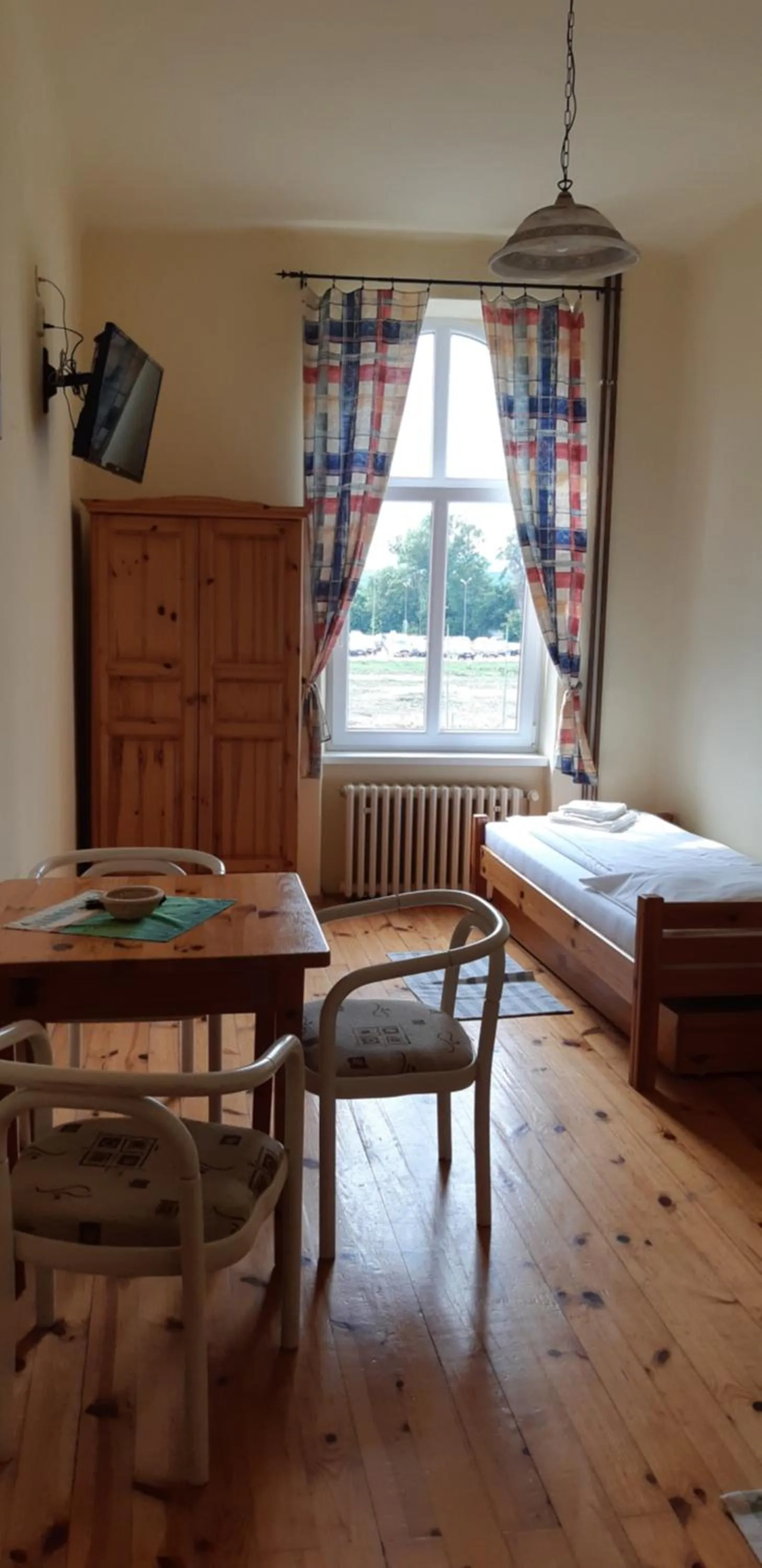 Bed in Victoria - Penzion & Restaurant