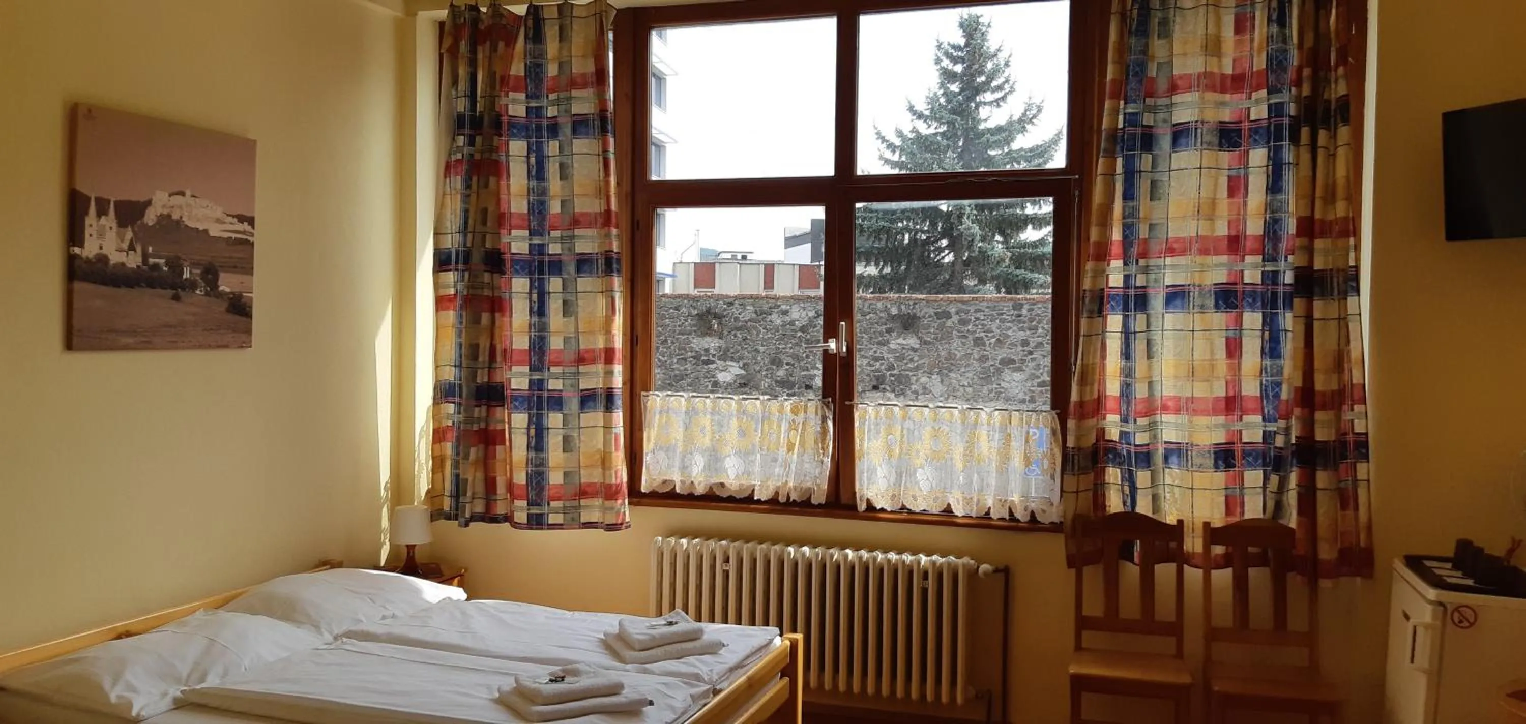 Bed in Victoria - Penzion & Restaurant