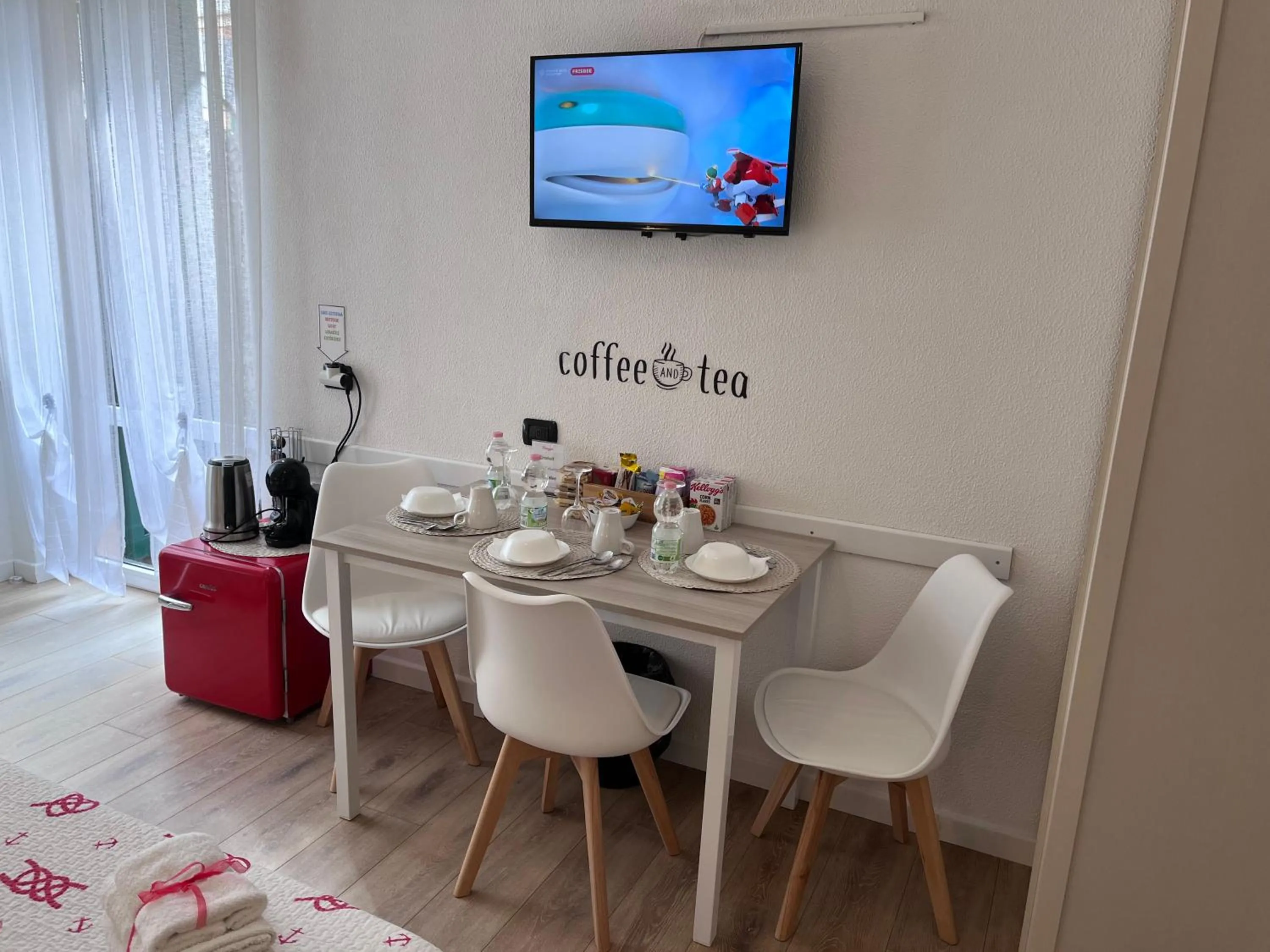 TV and multimedia in Affittacamere Il Veliero