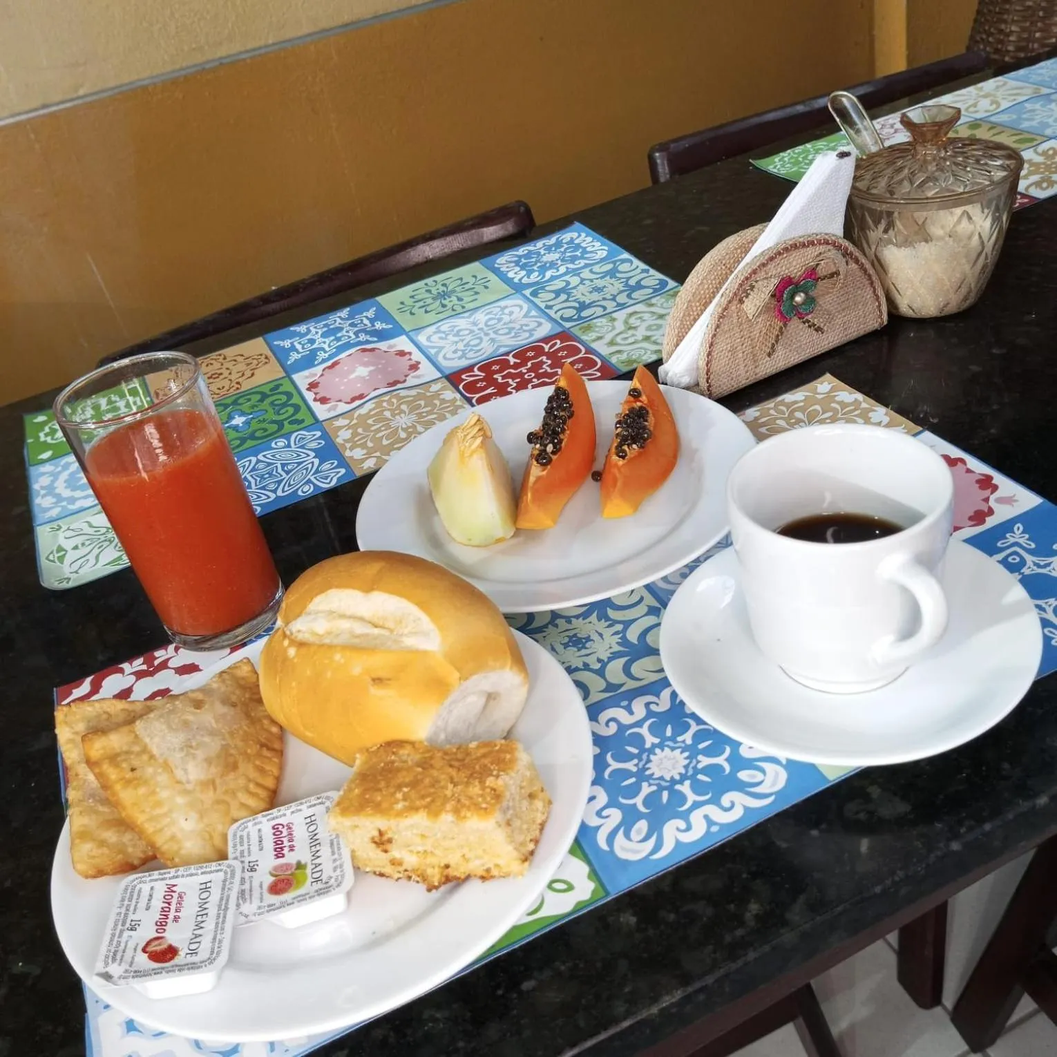 Breakfast in Hotel Pilão