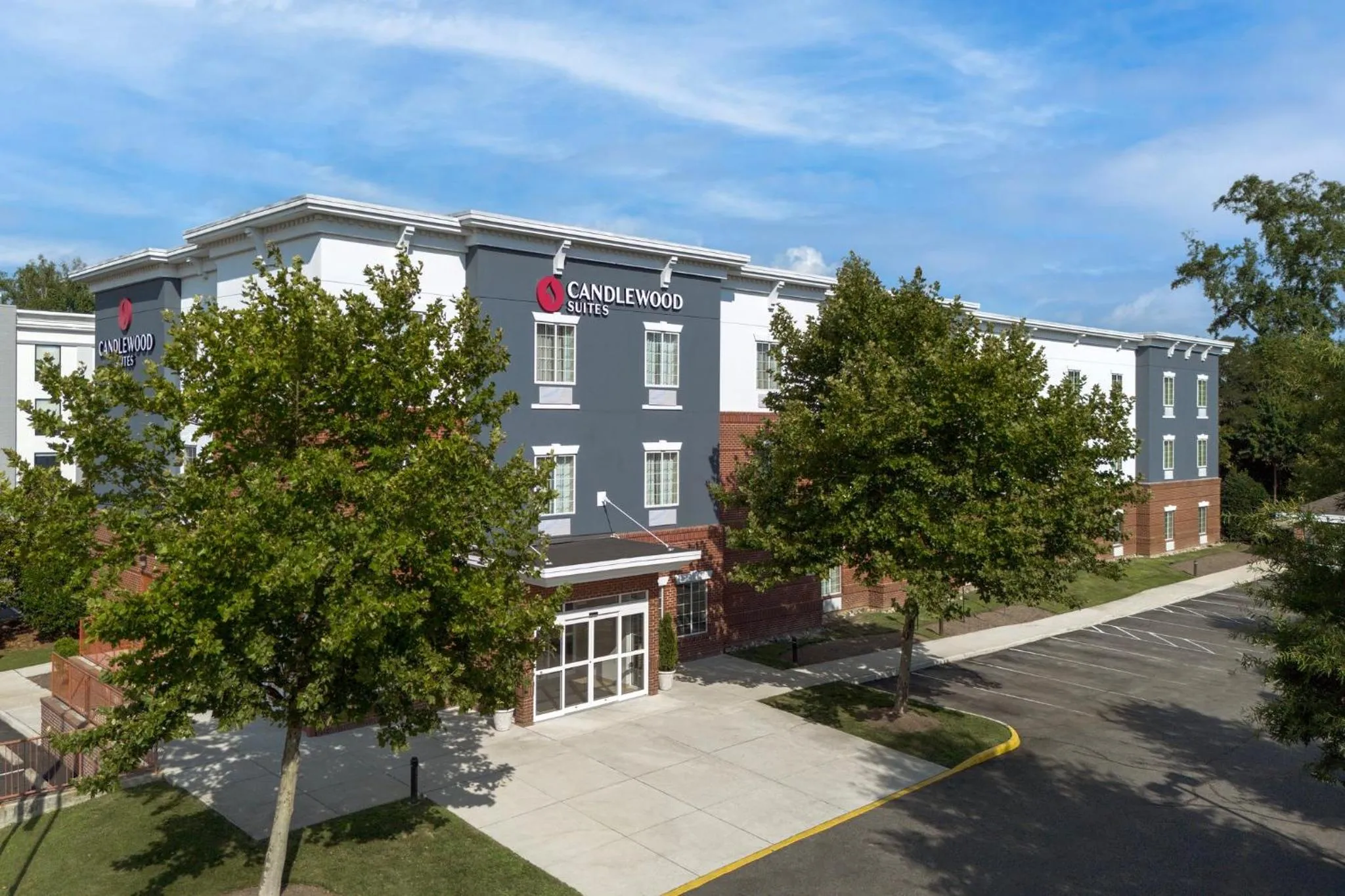 Property building in Candlewood Suites Alexandria - Fort Belvoir by IHG