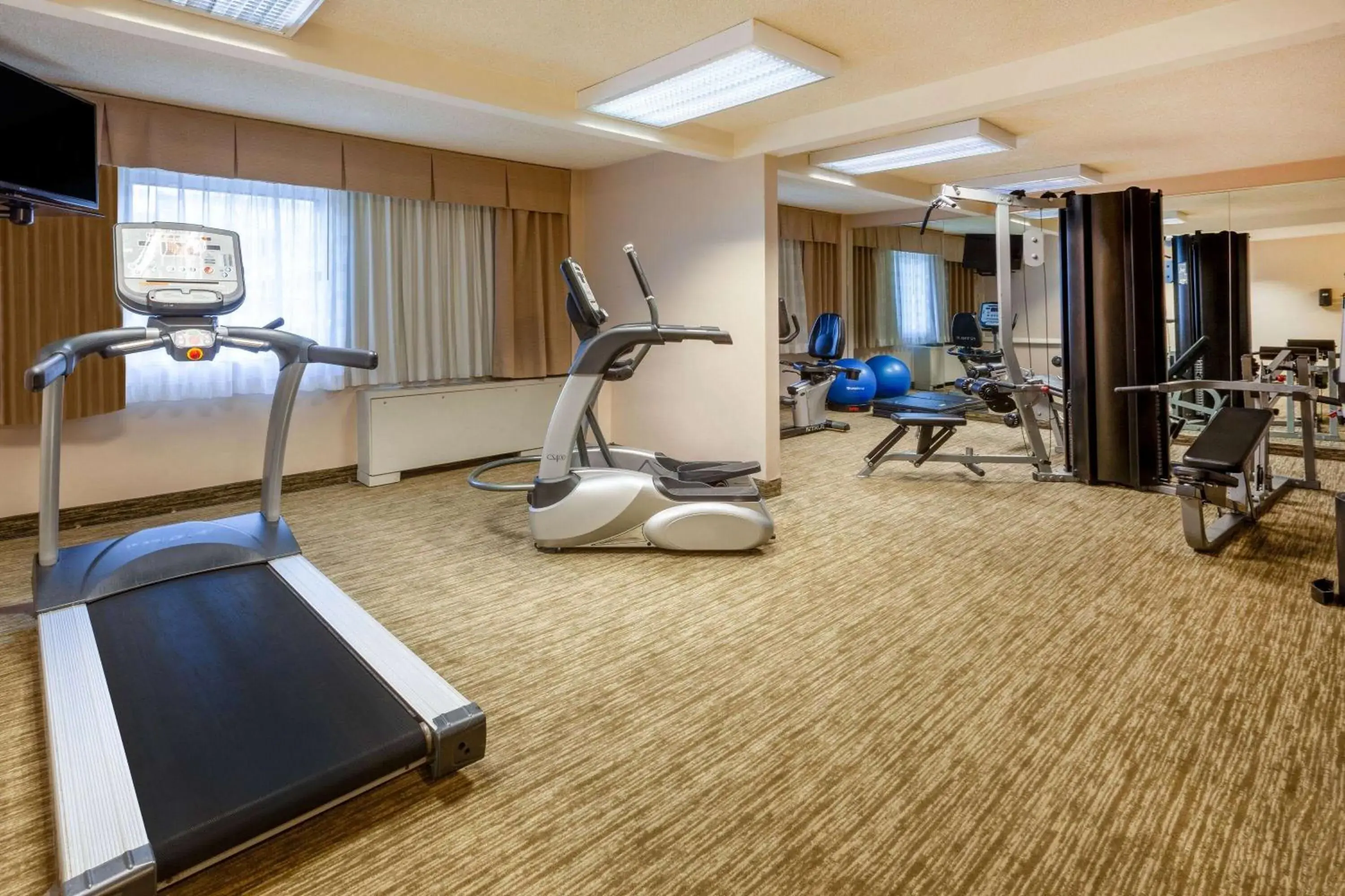 Spa and wellness centre/facilities, Fitness Center/Facilities in Ramada by Wyndham Liverpool Syracuse