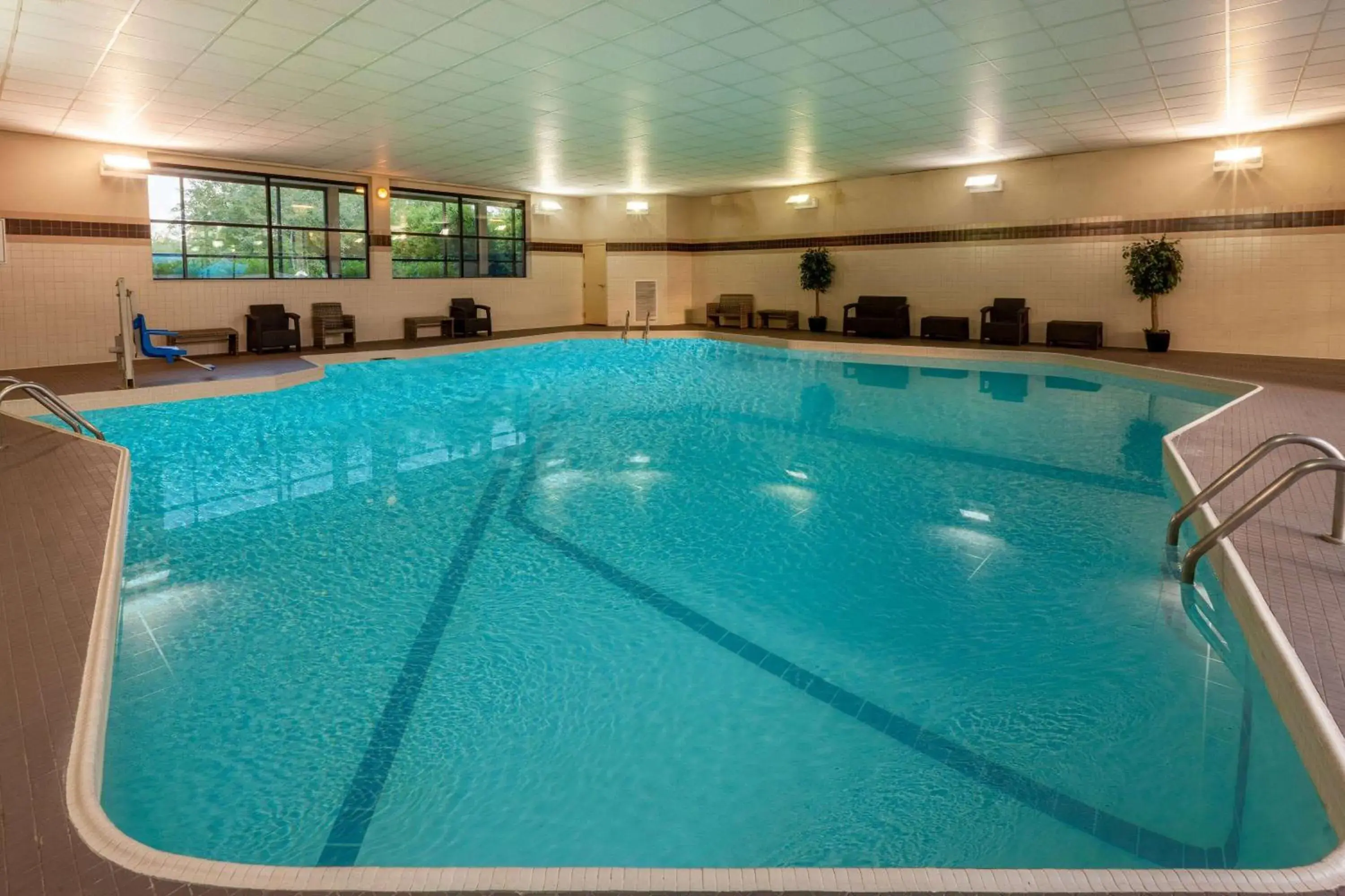 Pool view, Swimming Pool in Ramada by Wyndham Liverpool Syracuse